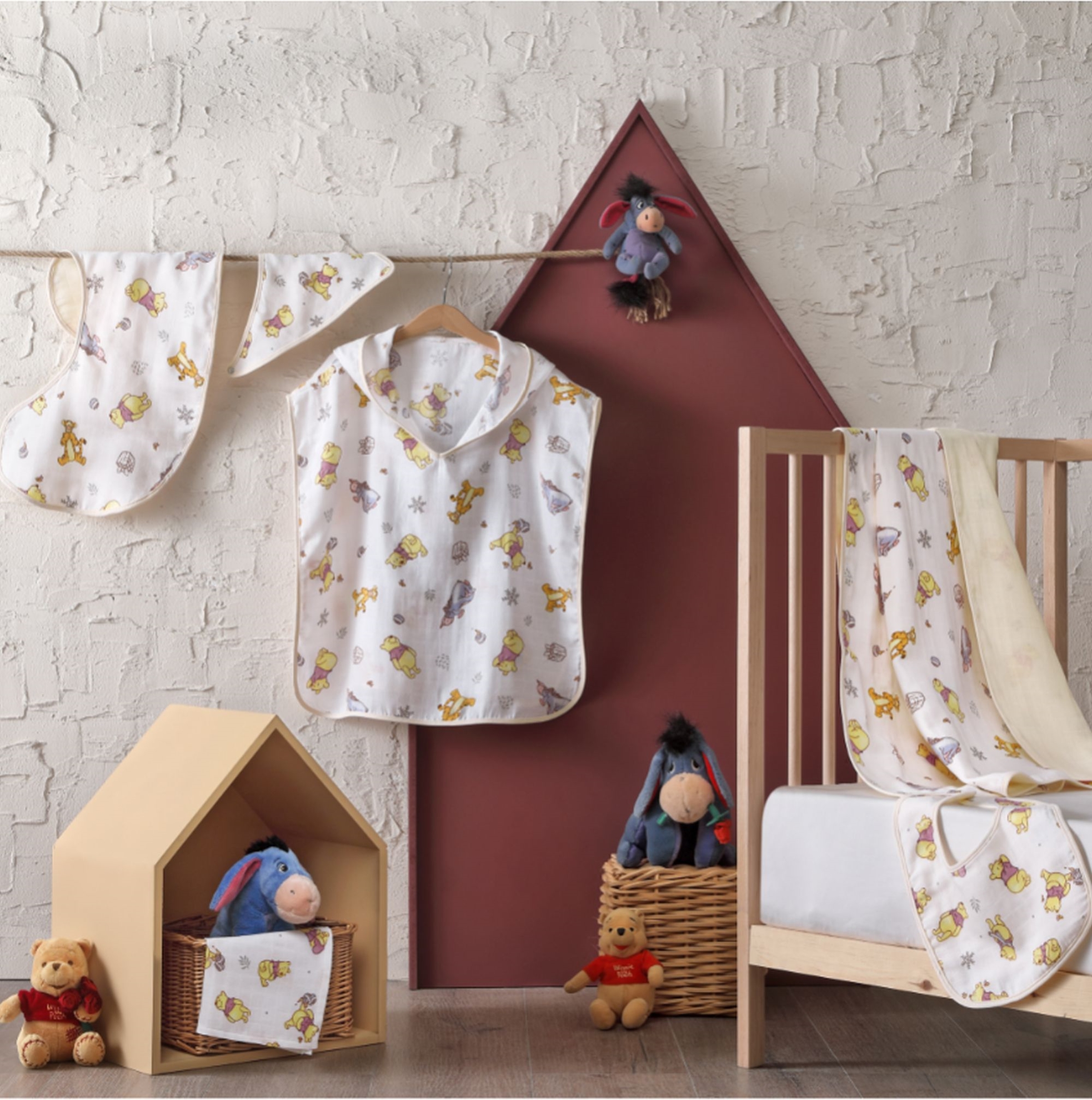 resm Lisanslı Disney Winnie Pamuk 60x120 cm Müslin Panço