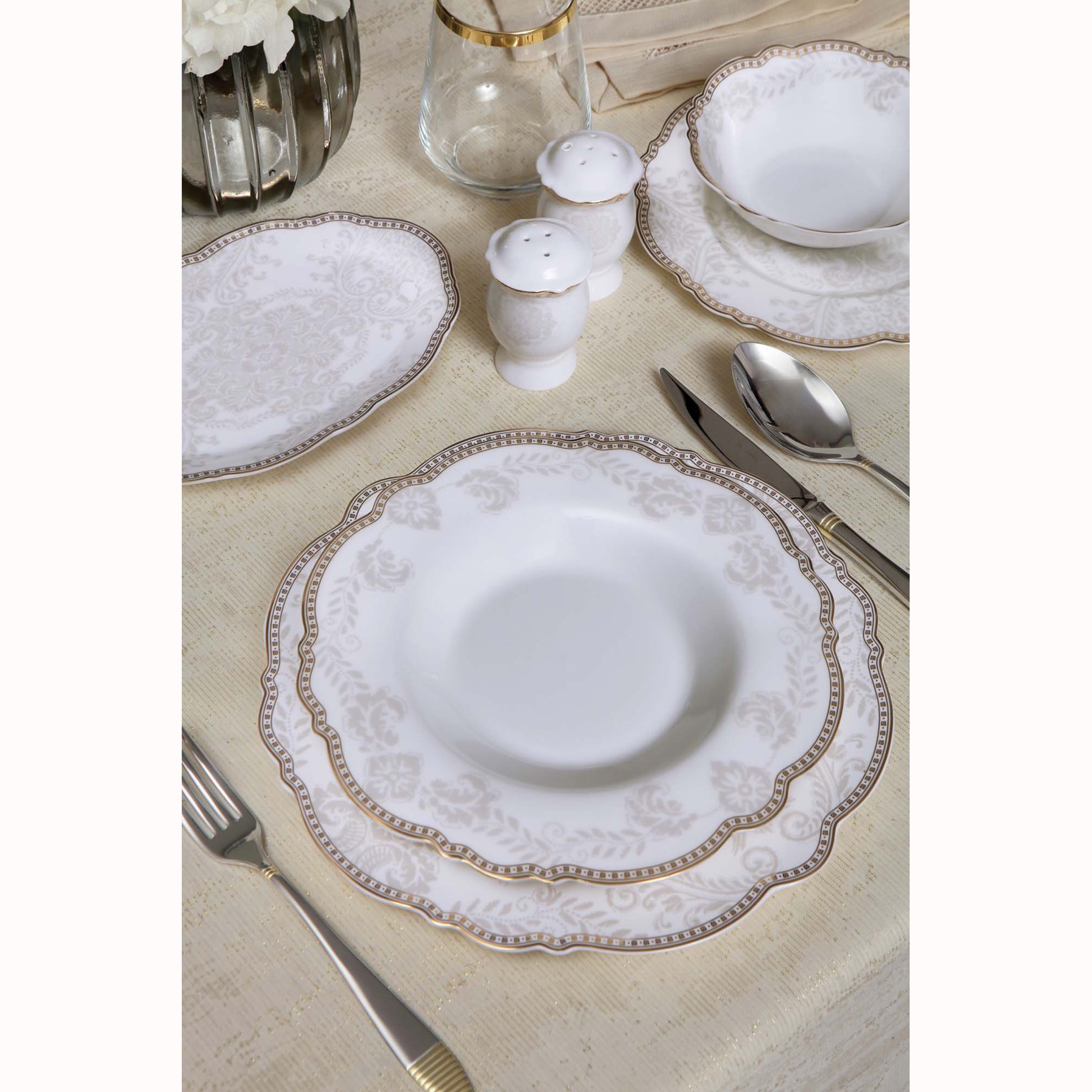 resm Pierre Cardin Melody 60 Parça 12 Kişilik Yemek Takımı