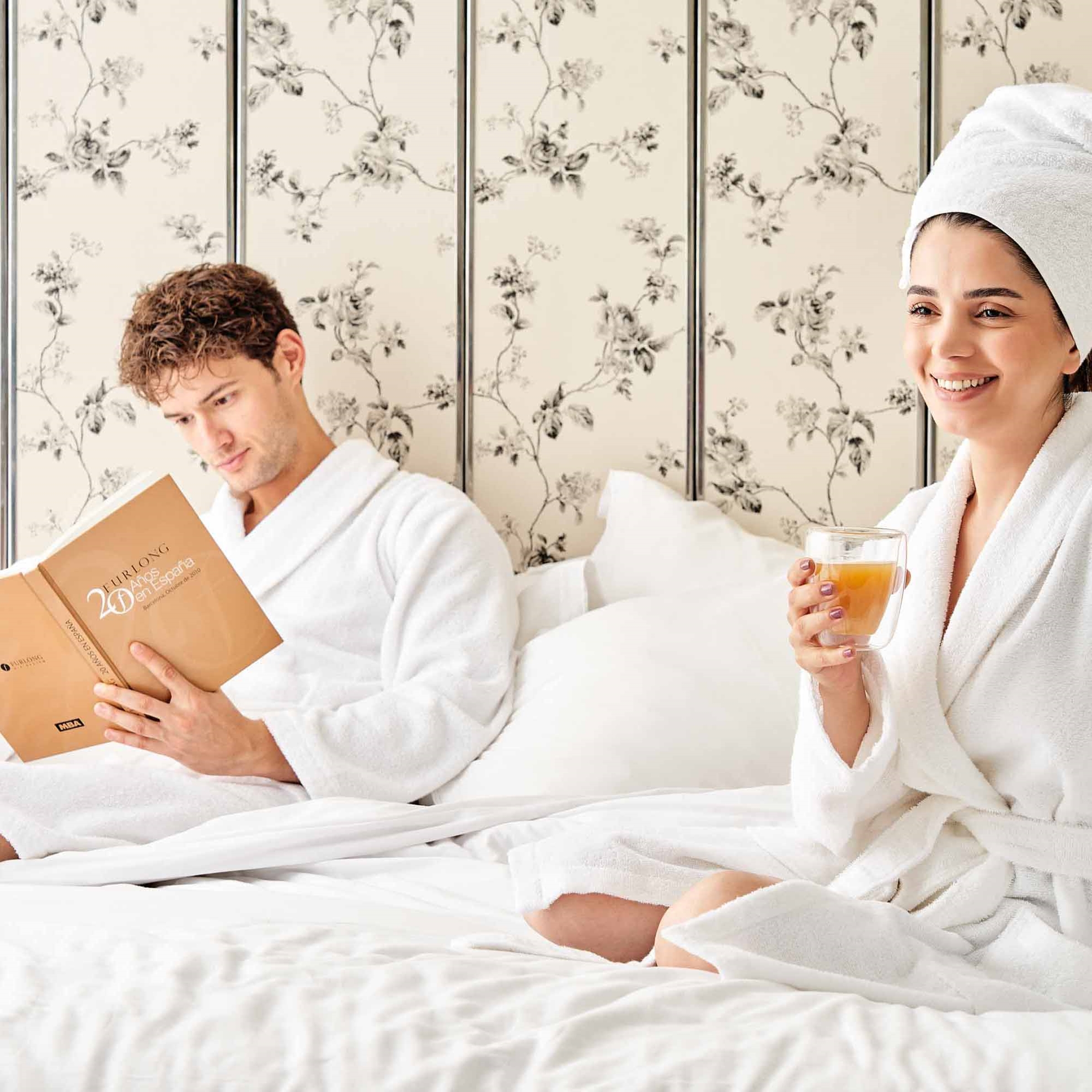 resm Linens Soft Pamuk Bornoz Beyaz L