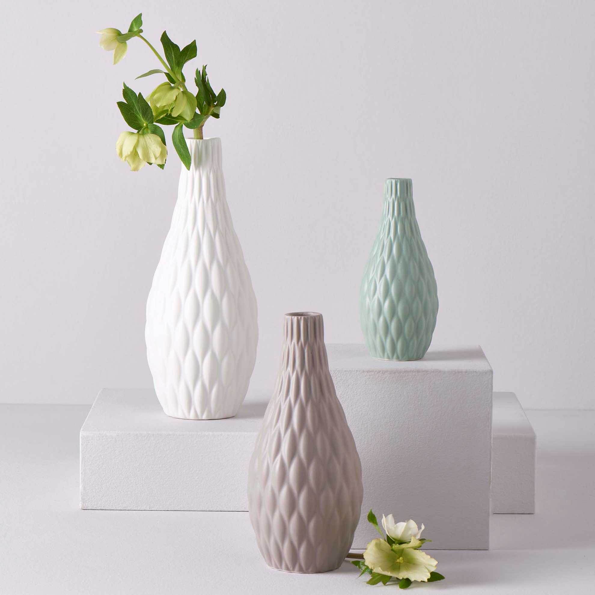 Linens Cross Seramik 7x7x15 cm Vazo Yeşil