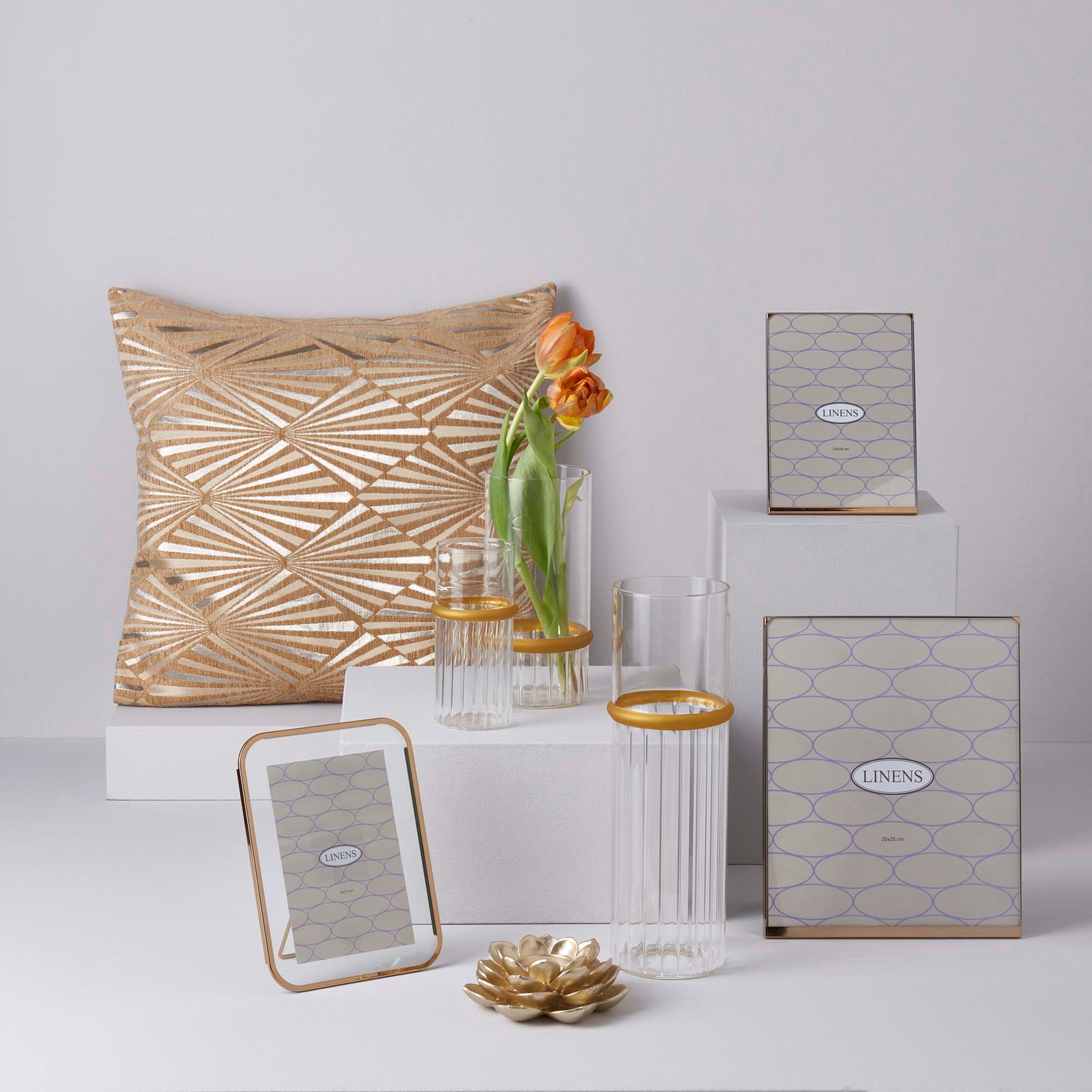 Linens Waves Cam 7x7x15 cm Vazo ŞeffafGold