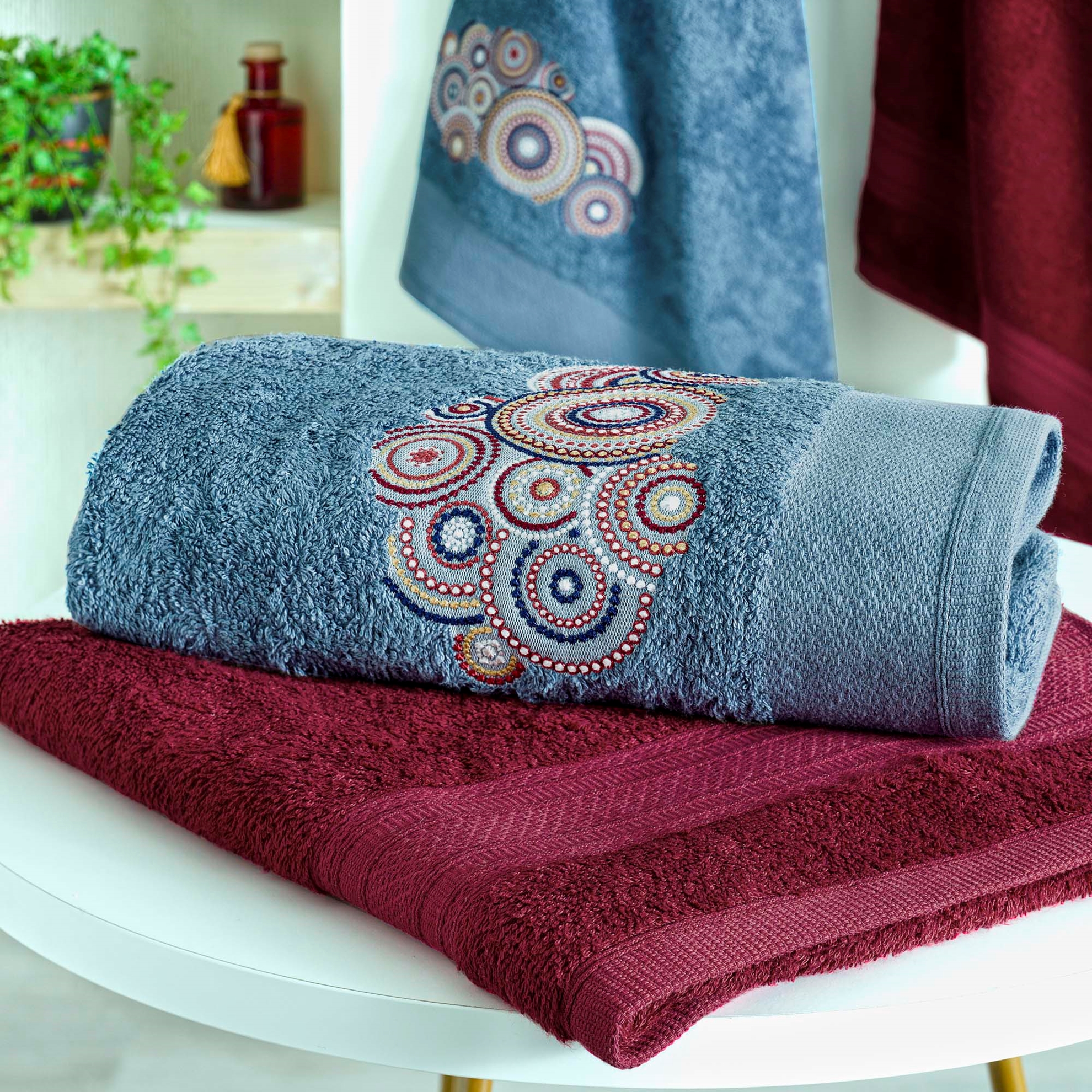 resm Taç South Soft Bamboo Hamam Seti Bordo