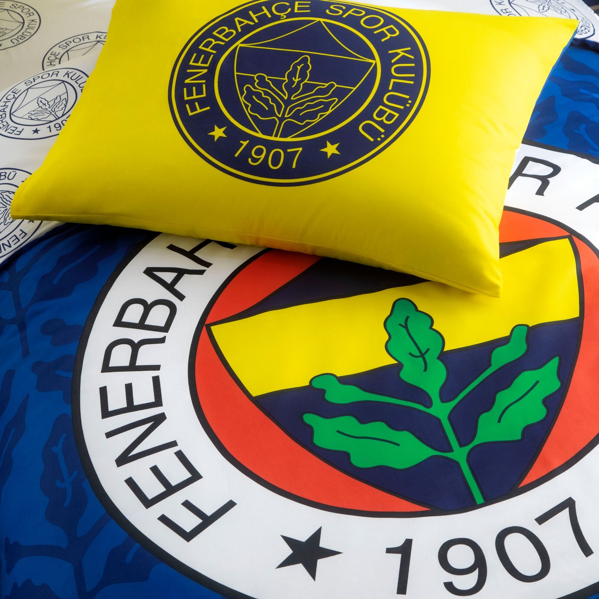resm Taç Lisanslı Fenerbahçe Palamut Tek Kişilik Pamuk Nevresim Takımı