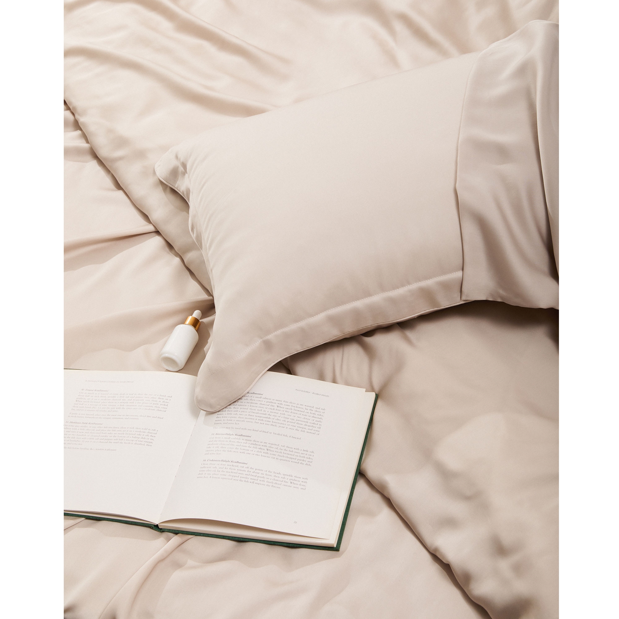 resm Linens X TENCEL™ Lyocell 2'li Volanlı Yastık Kılıfı Bej