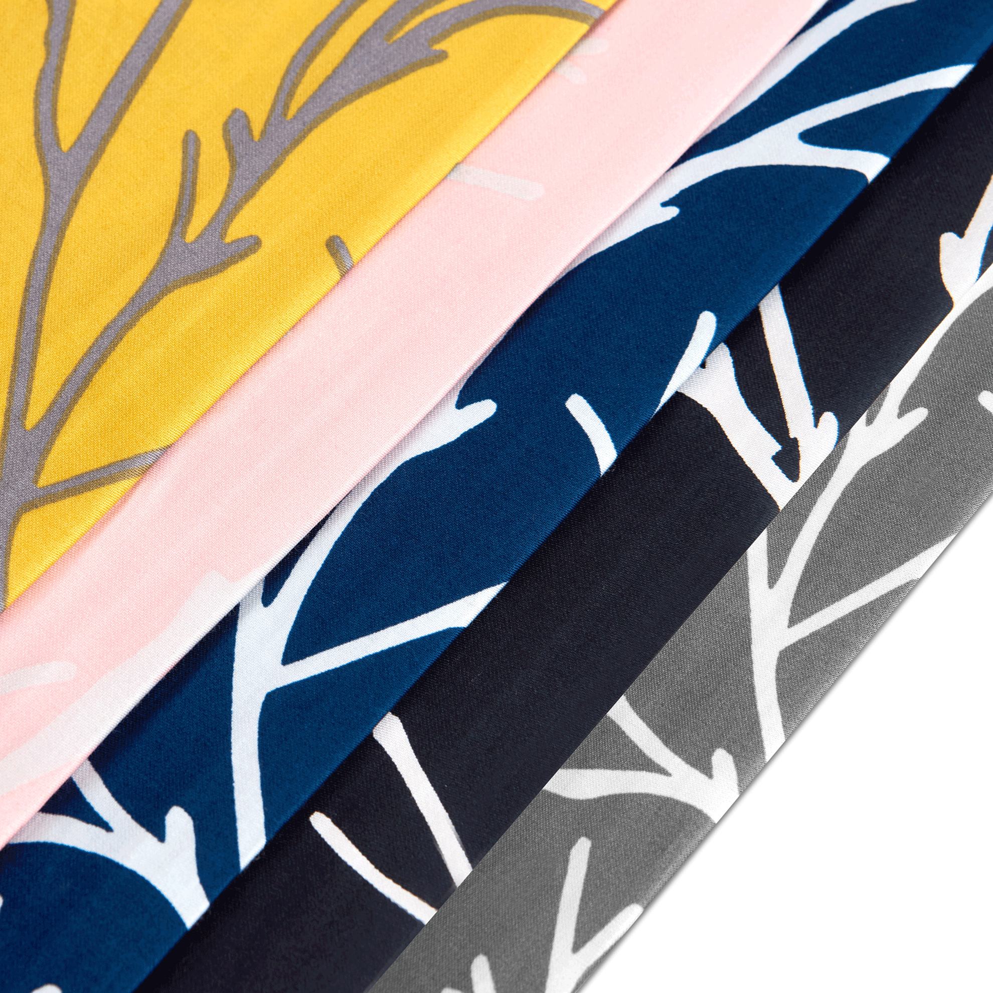 resm Brielle King Size Saten Nevresim Seti Gri