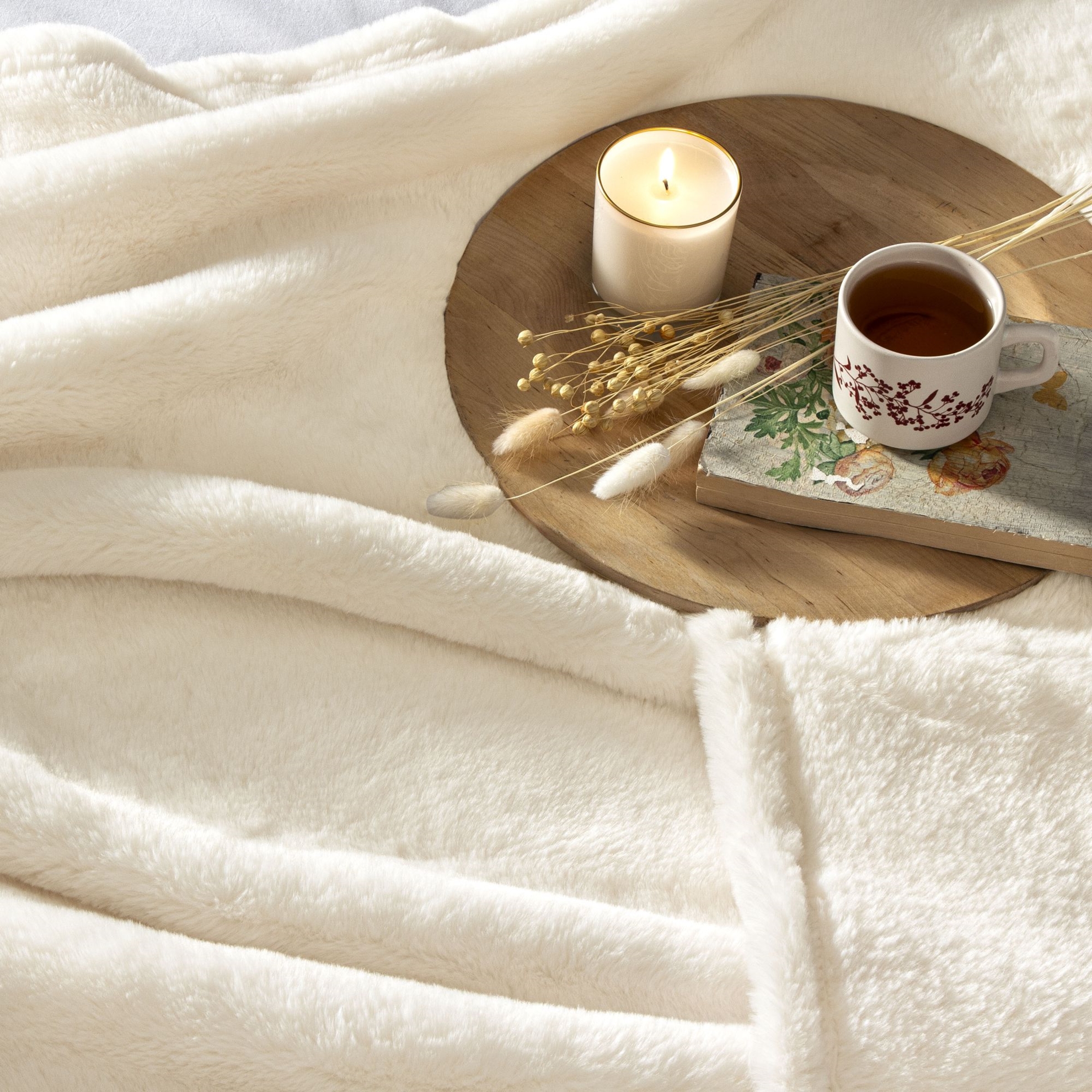 resm Linens Mathie Throw / TV Battaniyesi Ekru