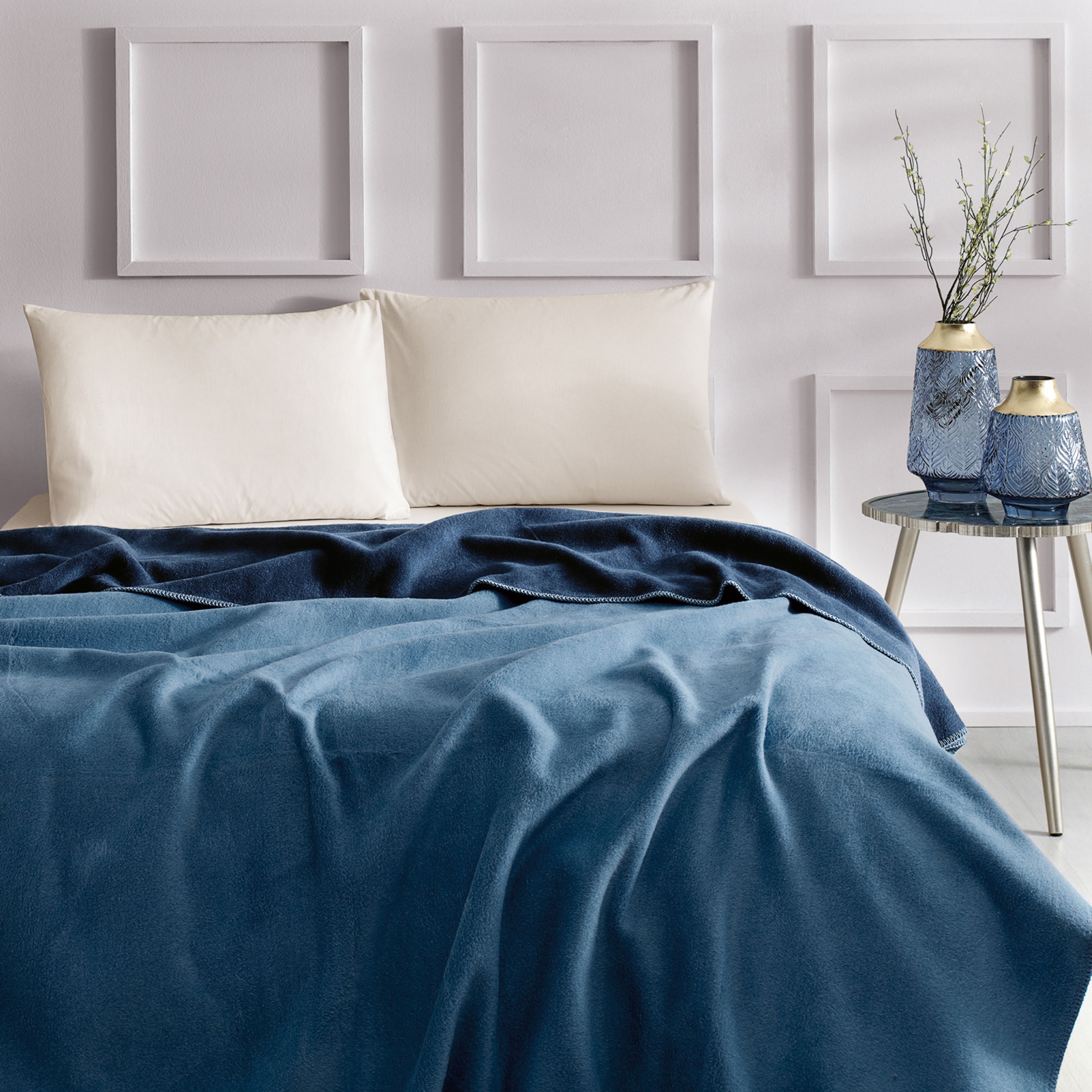 resm Linens Gloria Çift Kişilik Battaniye Mavi