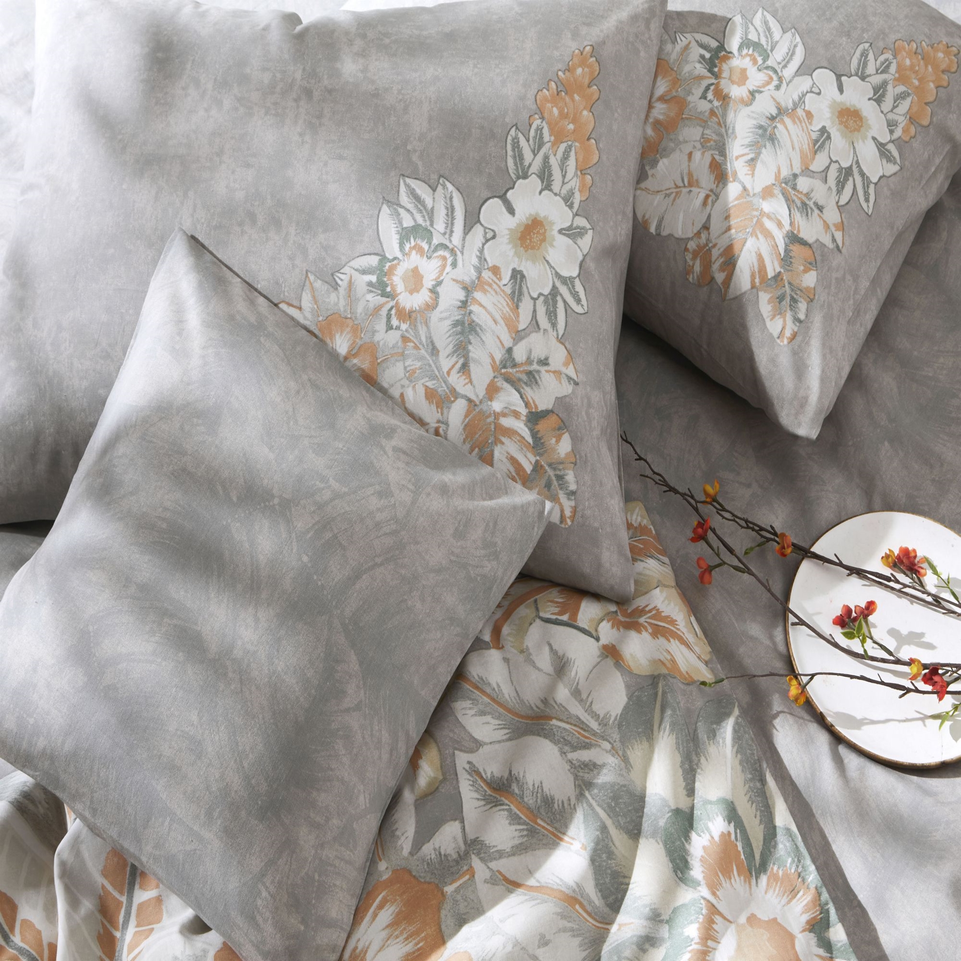 resm Taç Lana Ranforce Çift Kişilik Nevresim Takımı Gri