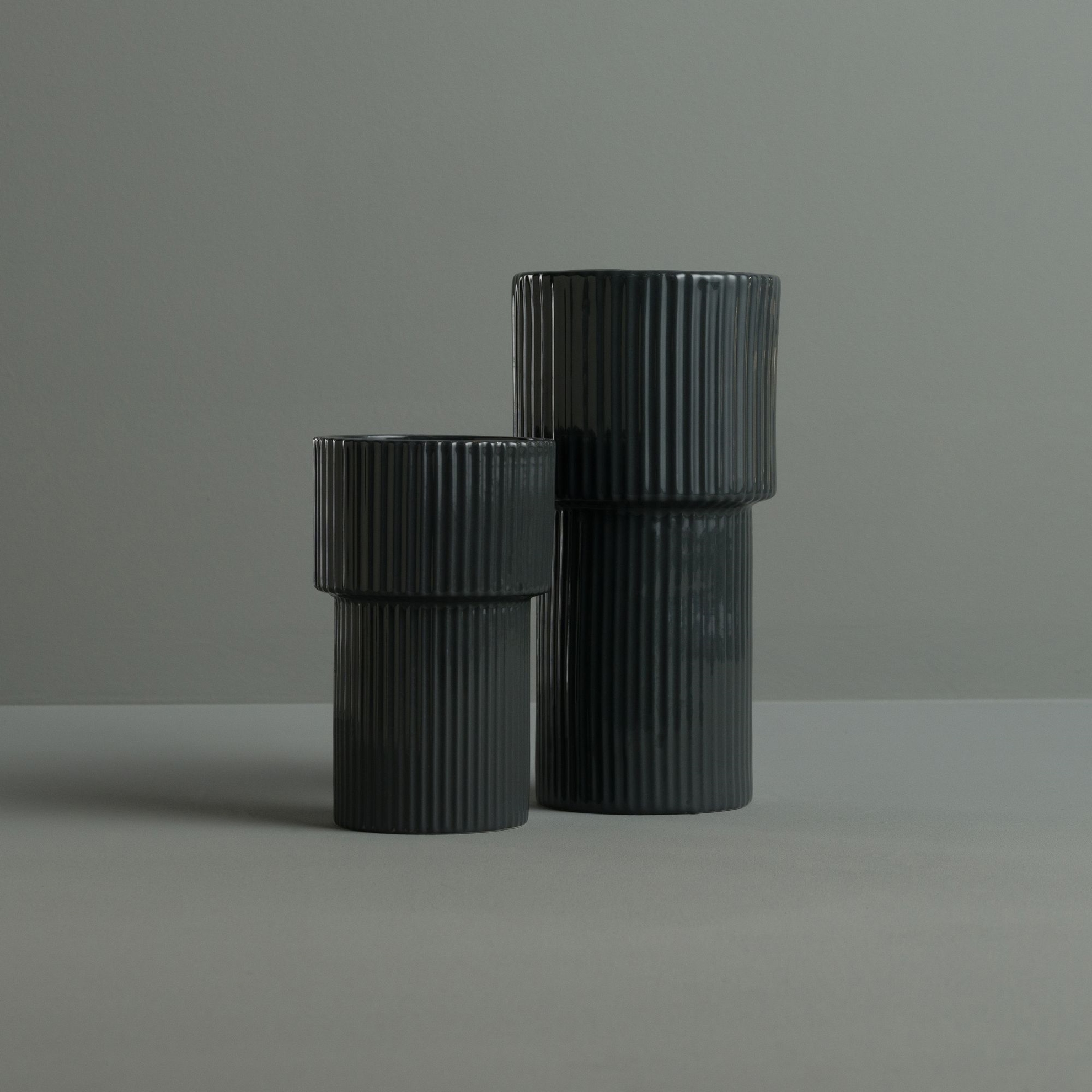 resm Linens Elvis 12x12x18,8 cm Vazo Antrasit