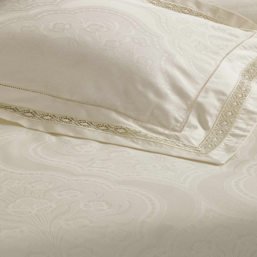 resm Valeron Bernelle Jakar Çift Kişilik Nevresim Takımı Ekru