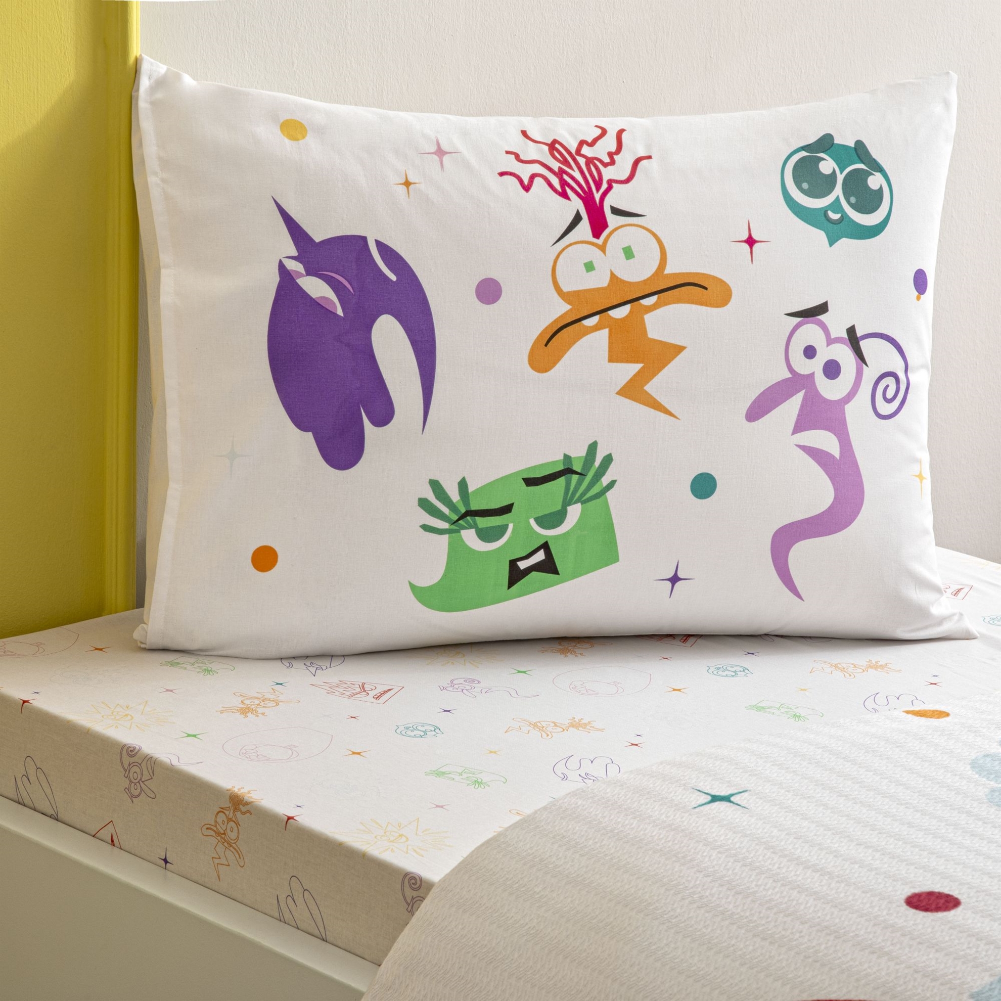 resm Taç Lisanslı Disney Inside Out Tek Kişilik Pamuk Pike Takımı