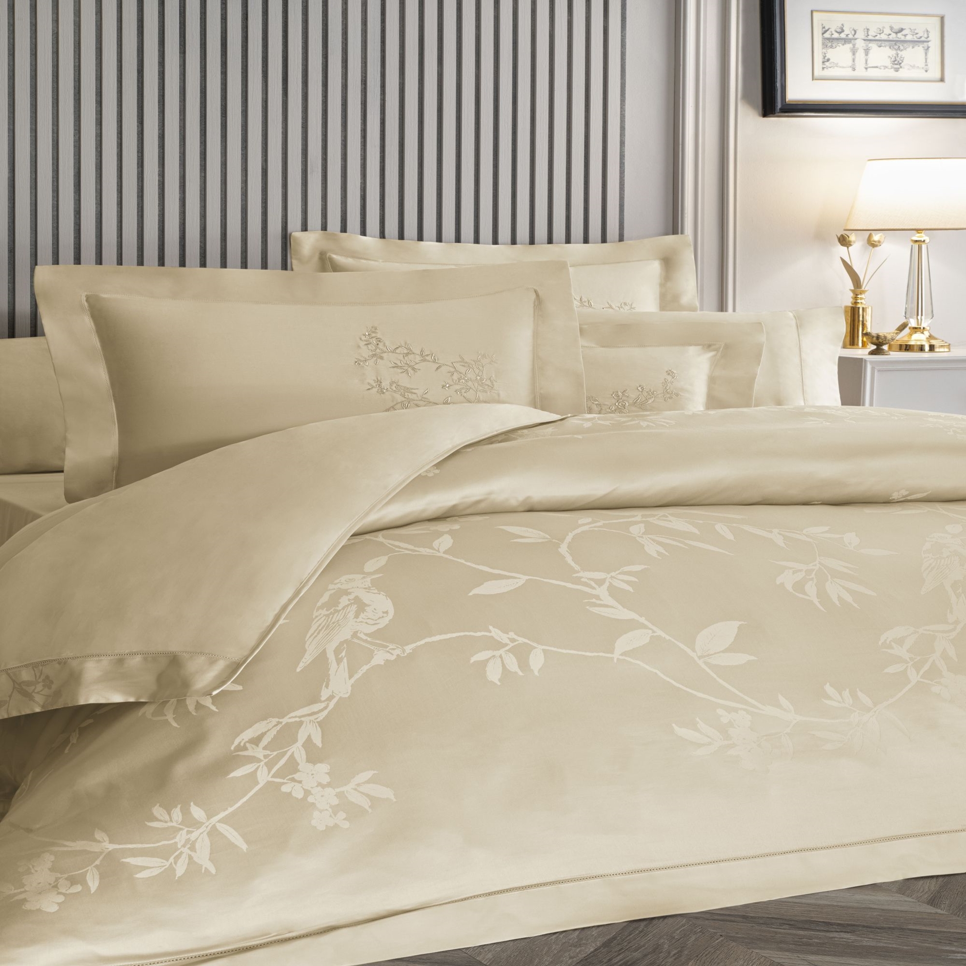 resm Valeron Clarins Jakar Super King Nevresim Takımı Bej