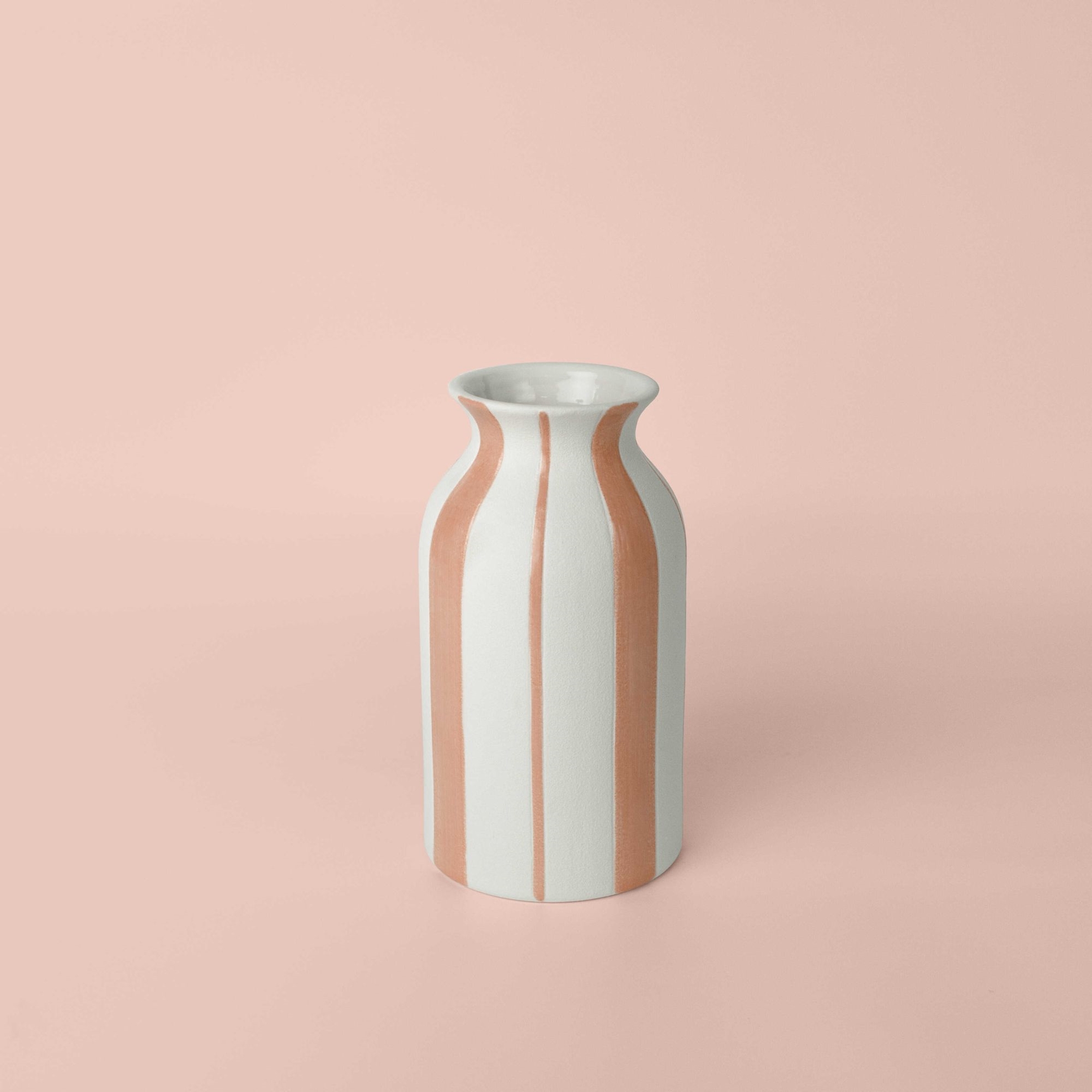 resm Linens Minella 11x11x22 cm Vazo Beyaz Mercan