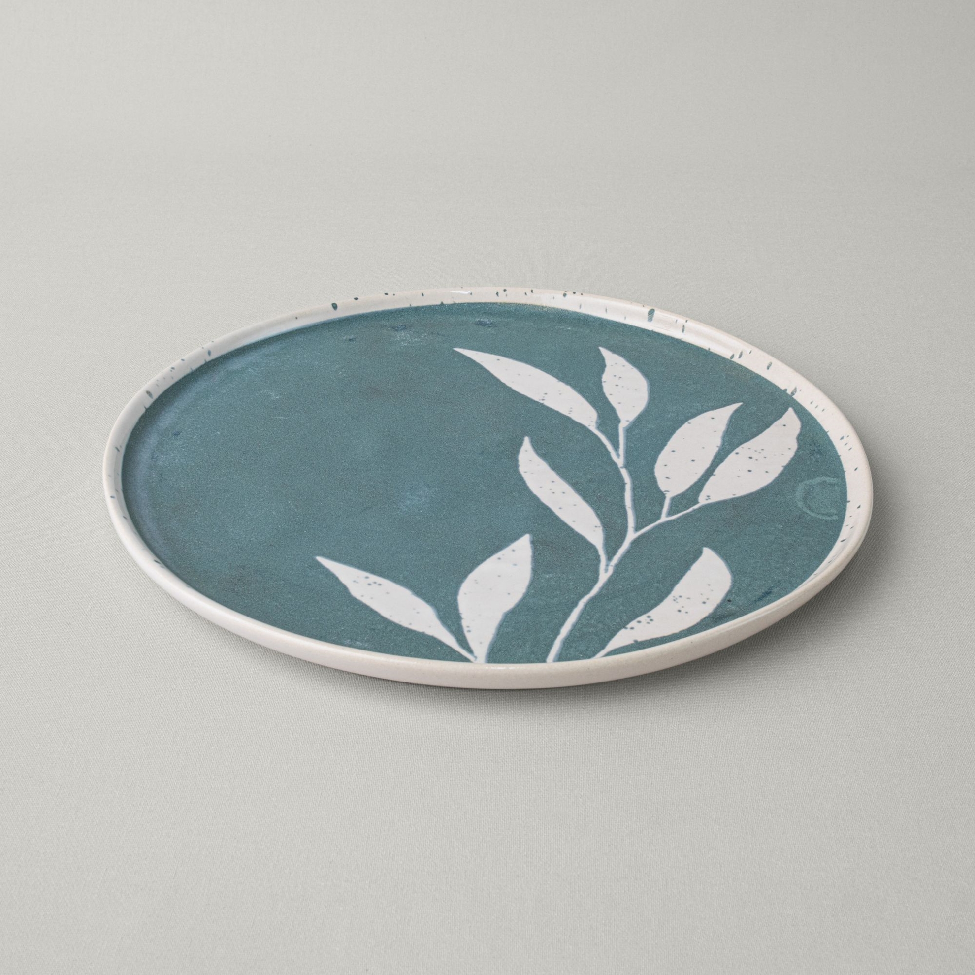 resm Linens Daphne Seramik 28 cm Servis Tabağı Yeşil