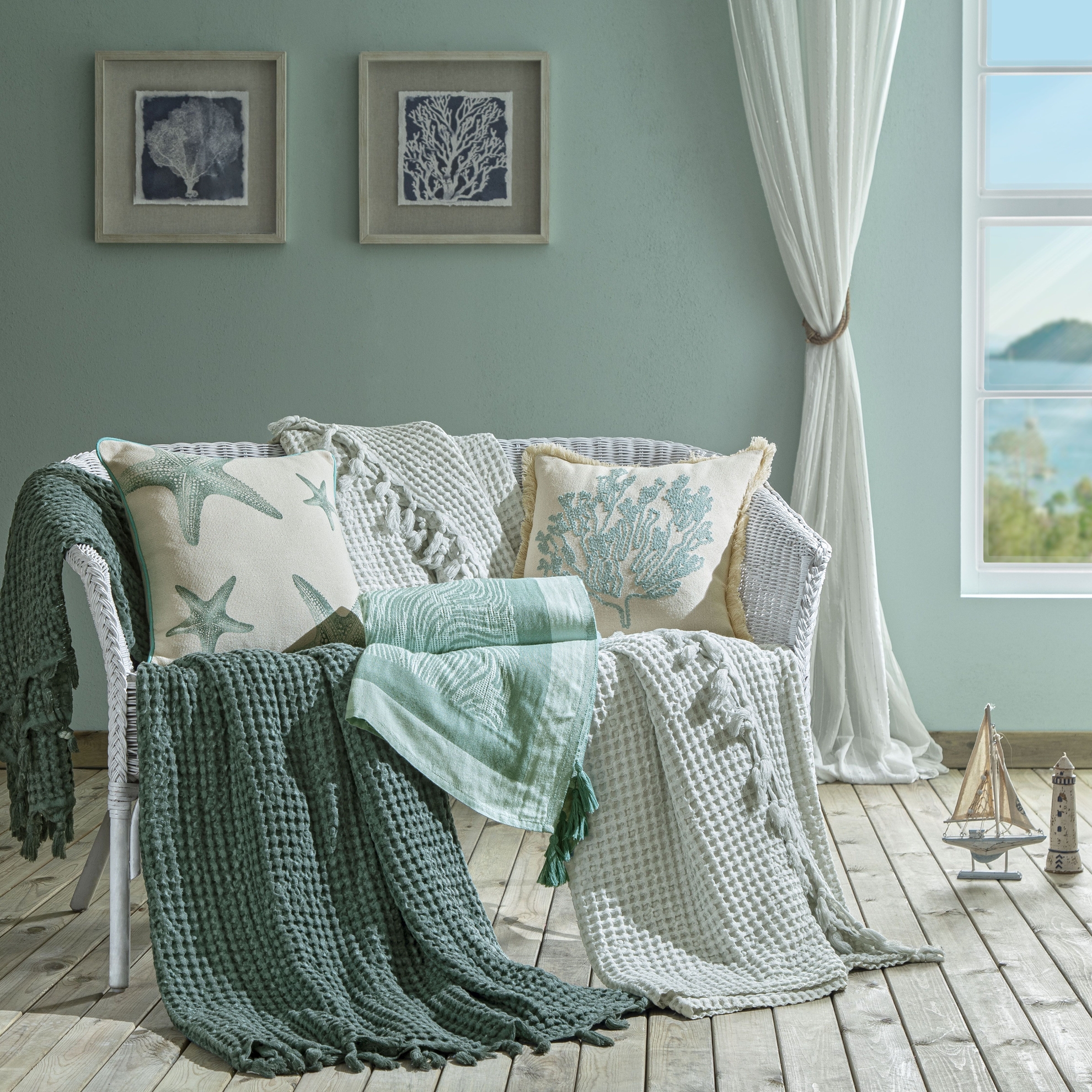 resm Taç Butik Nakışlı Göcek Polyester Kırlent Yeşil