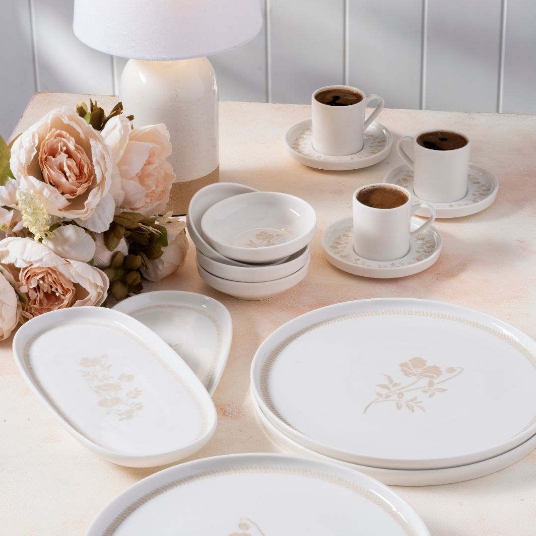 resm Pierre Cardin Edelore Porselen 14 Parça Kahvaltı Takımı