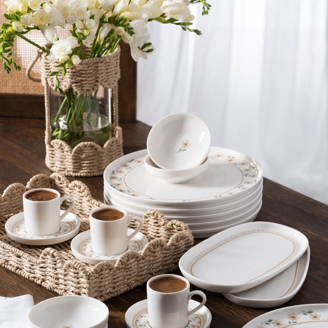 resm Pierre Cardin Florien Porselen 14 Parça Kahvaltı Takımı