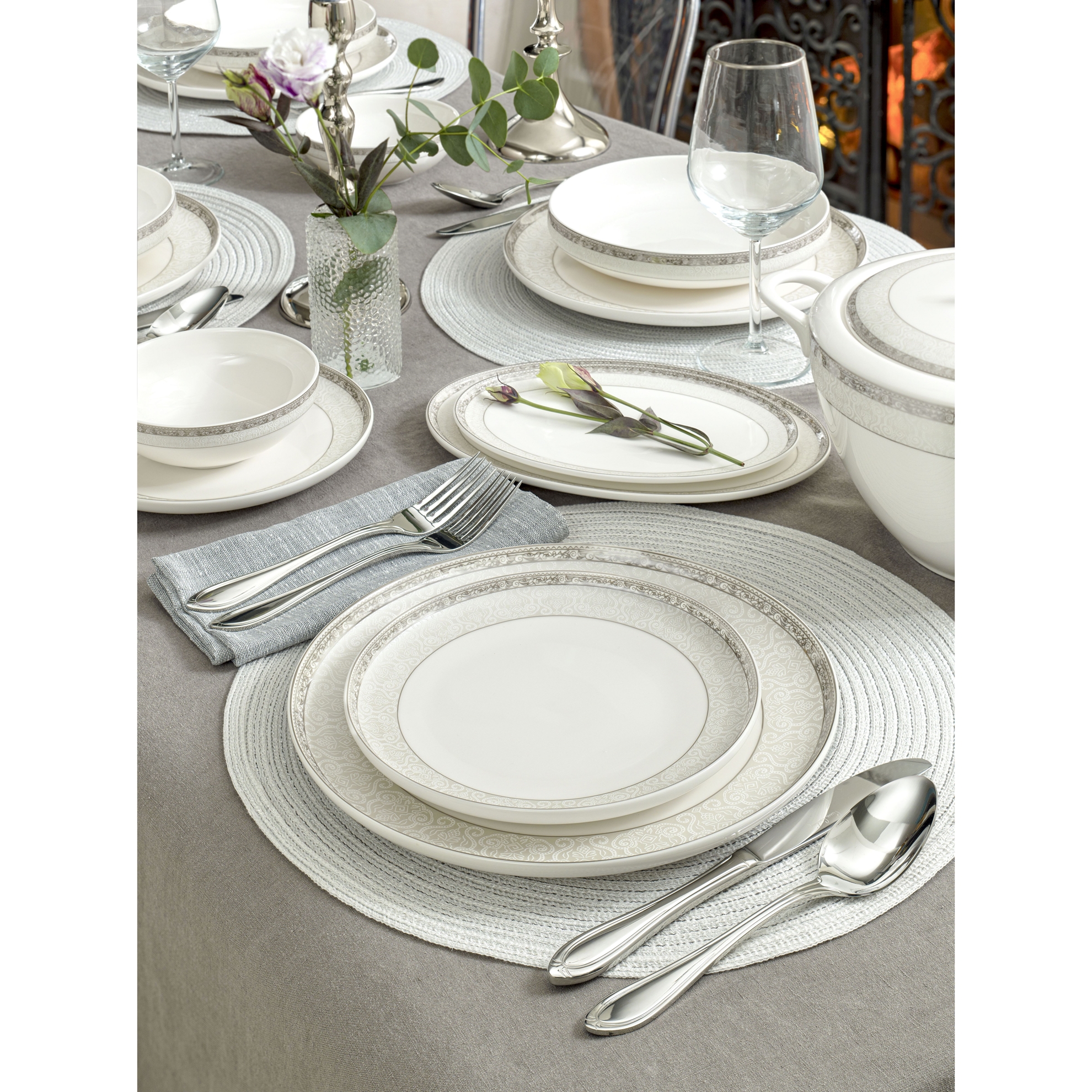 resm Pierre Cardin Catherin 60 Parça Yemek Takımı