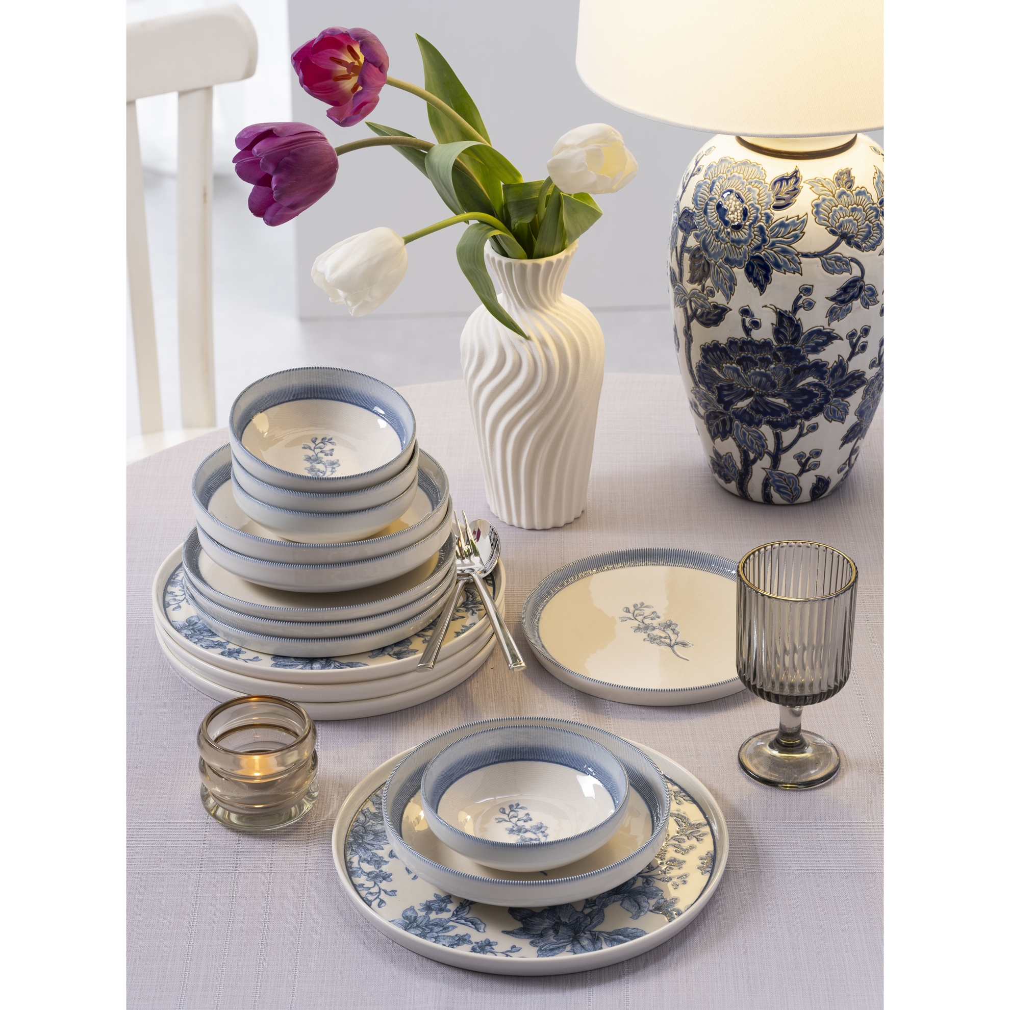 resm Pierre Cardin Isla Blue Porselen 24 Parça Yemek Takımı