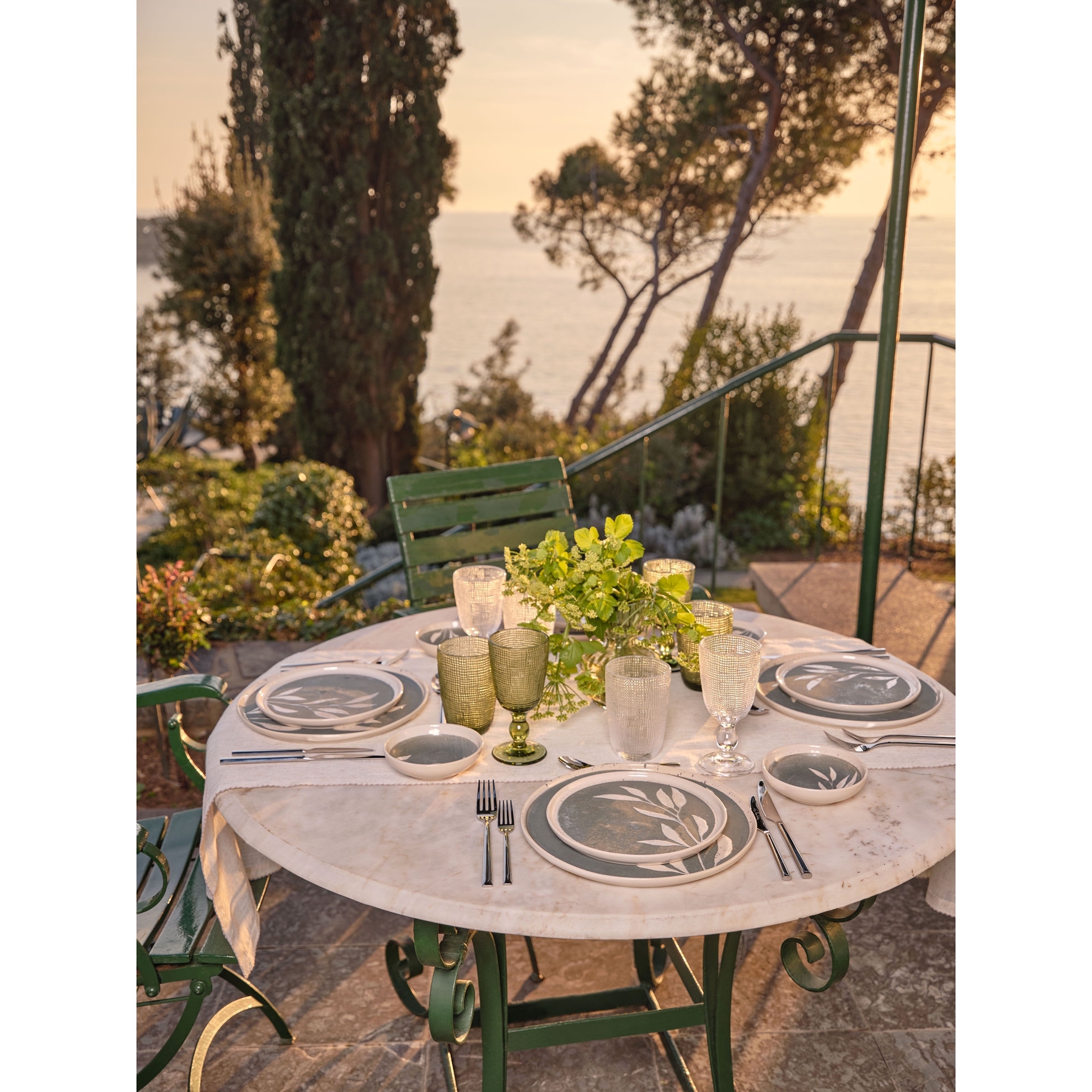 resm Linens Daphne Seramik 22 cm Pasta Tabağı Yeşil