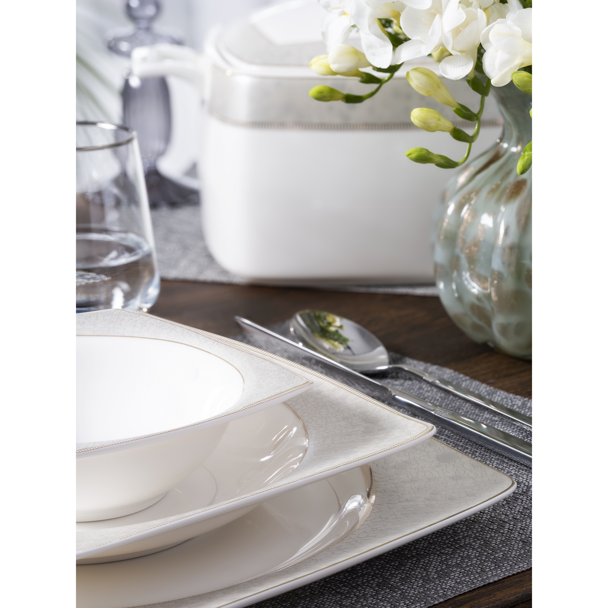 resm Pierre Cardin Noelia 60 Parça Yemek Takımı