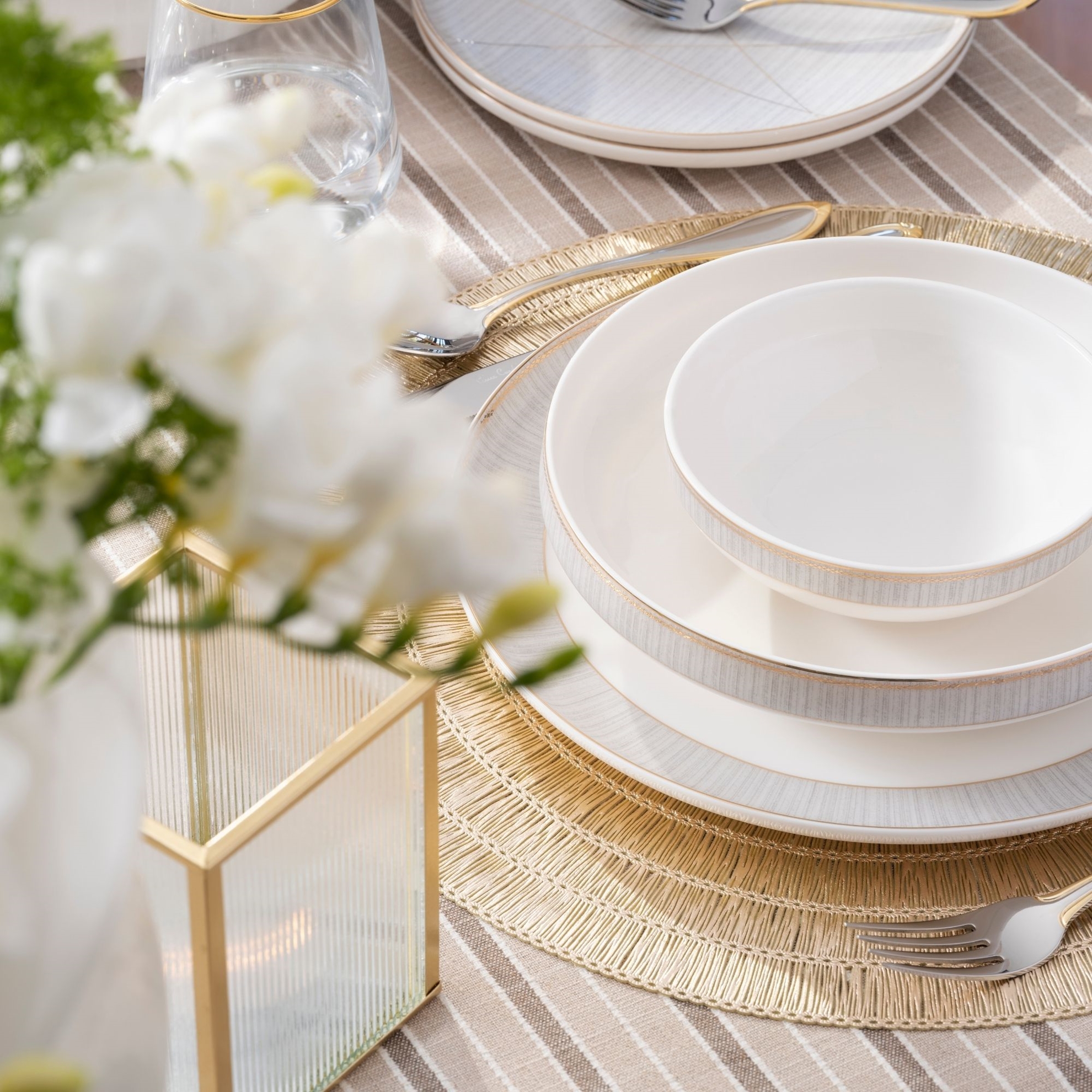 resm Pierre Cardin Manua 60 Parça Yemek Takımı