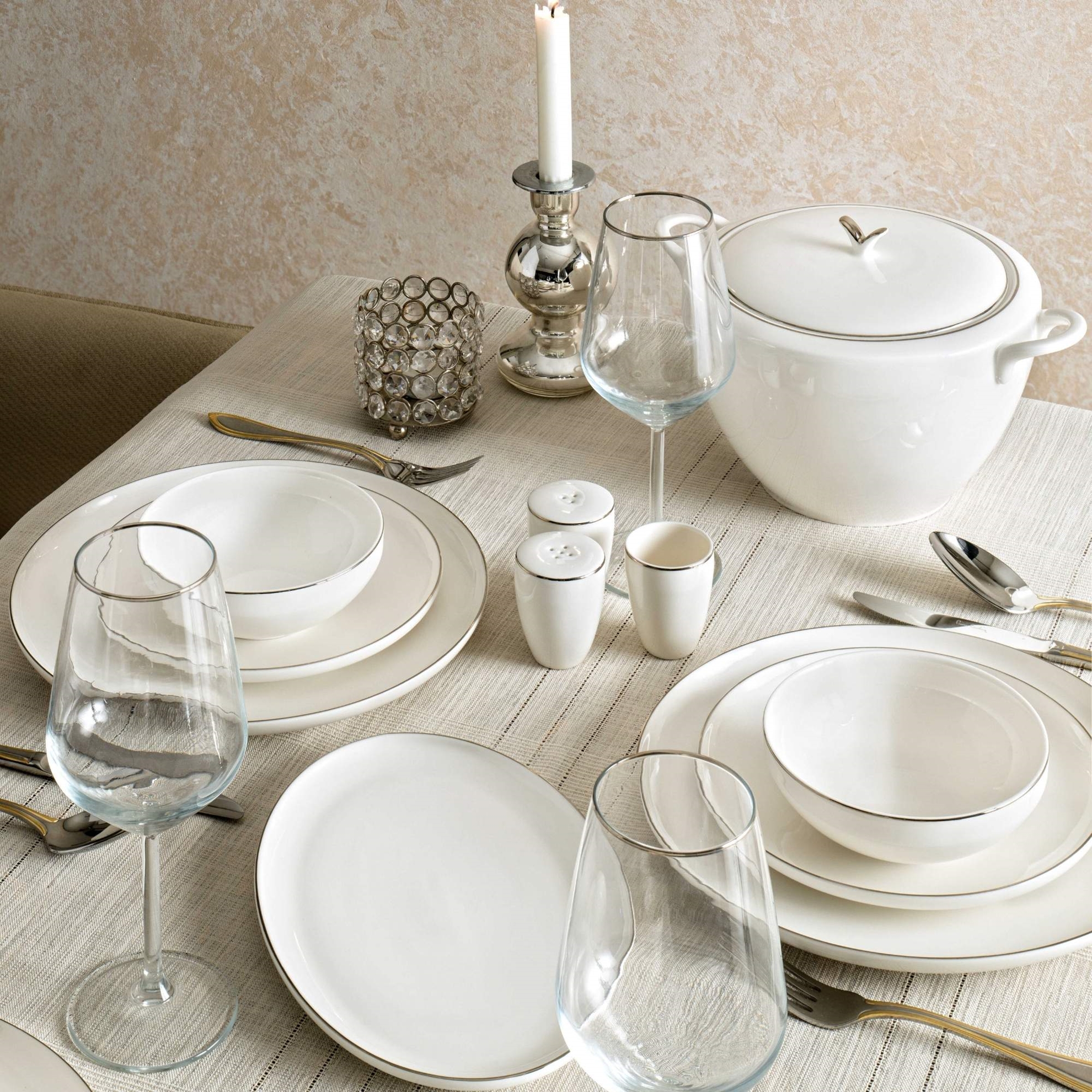 resm Pierre Cardin Pure Silver 60 Parça Yemek Takımı