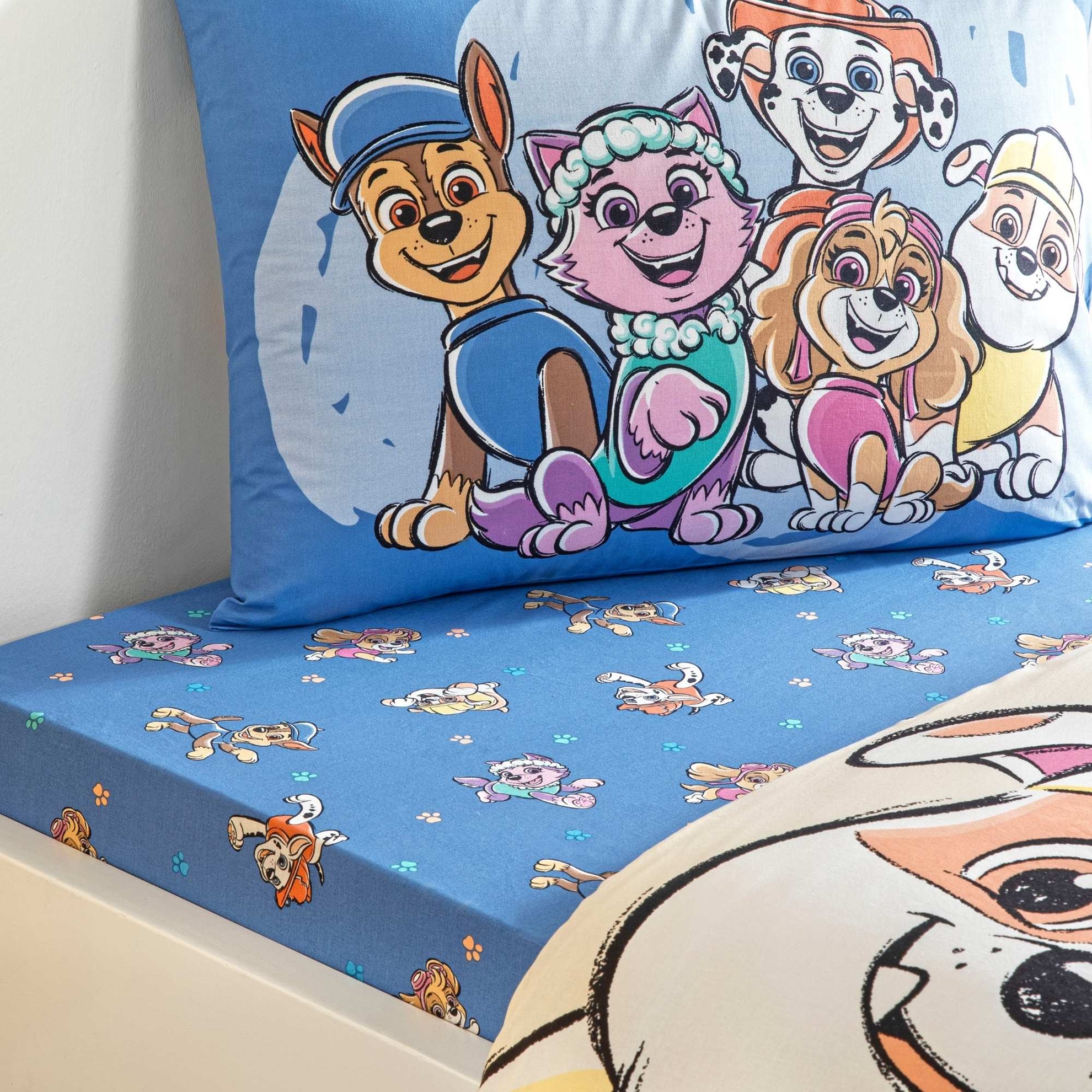 resm Taç Lisanslı Paw Patrol Cloud Tek Kişilik Pamuk Nevresim Takımı