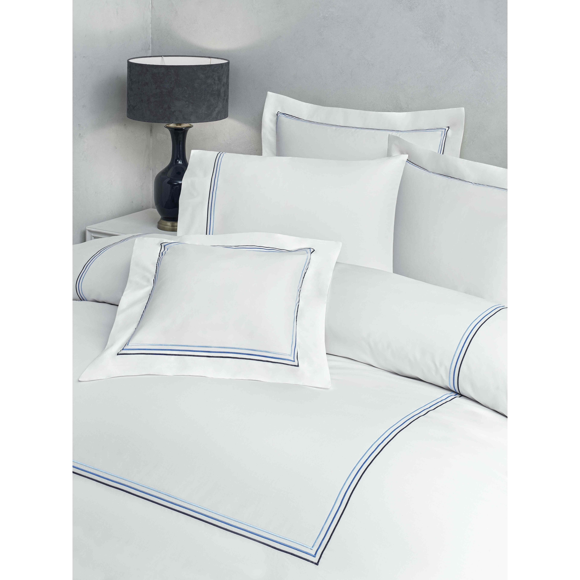 resm Valeron Trio Saten Çift Kişilik Nevresim Takımı Lacivert