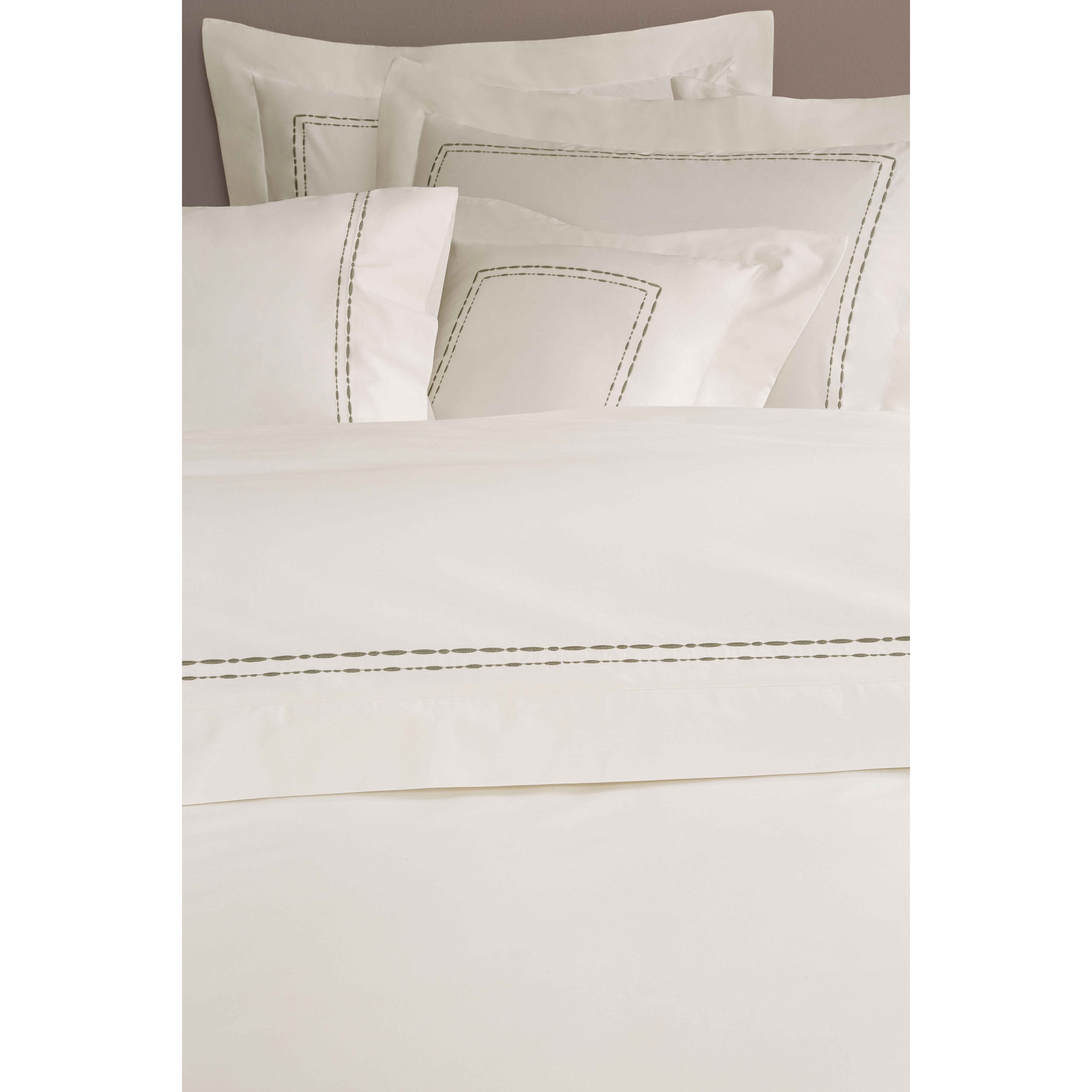 resm Valeron Amelia Saten King Nevresim Takımı Haki