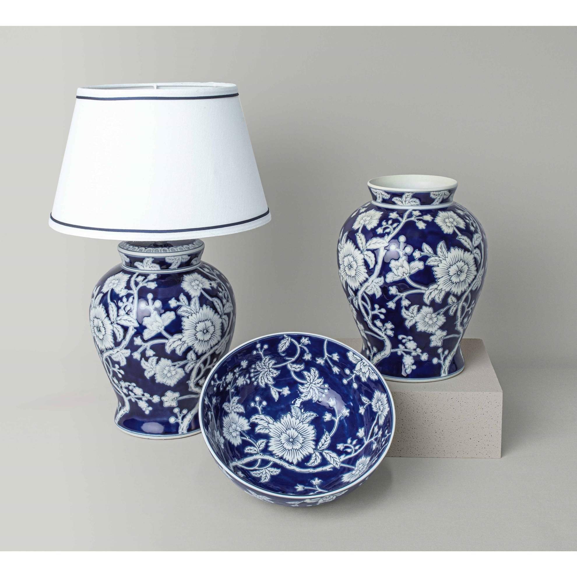 resm Linens Adore Porselen 23x23x28 cm Vazo