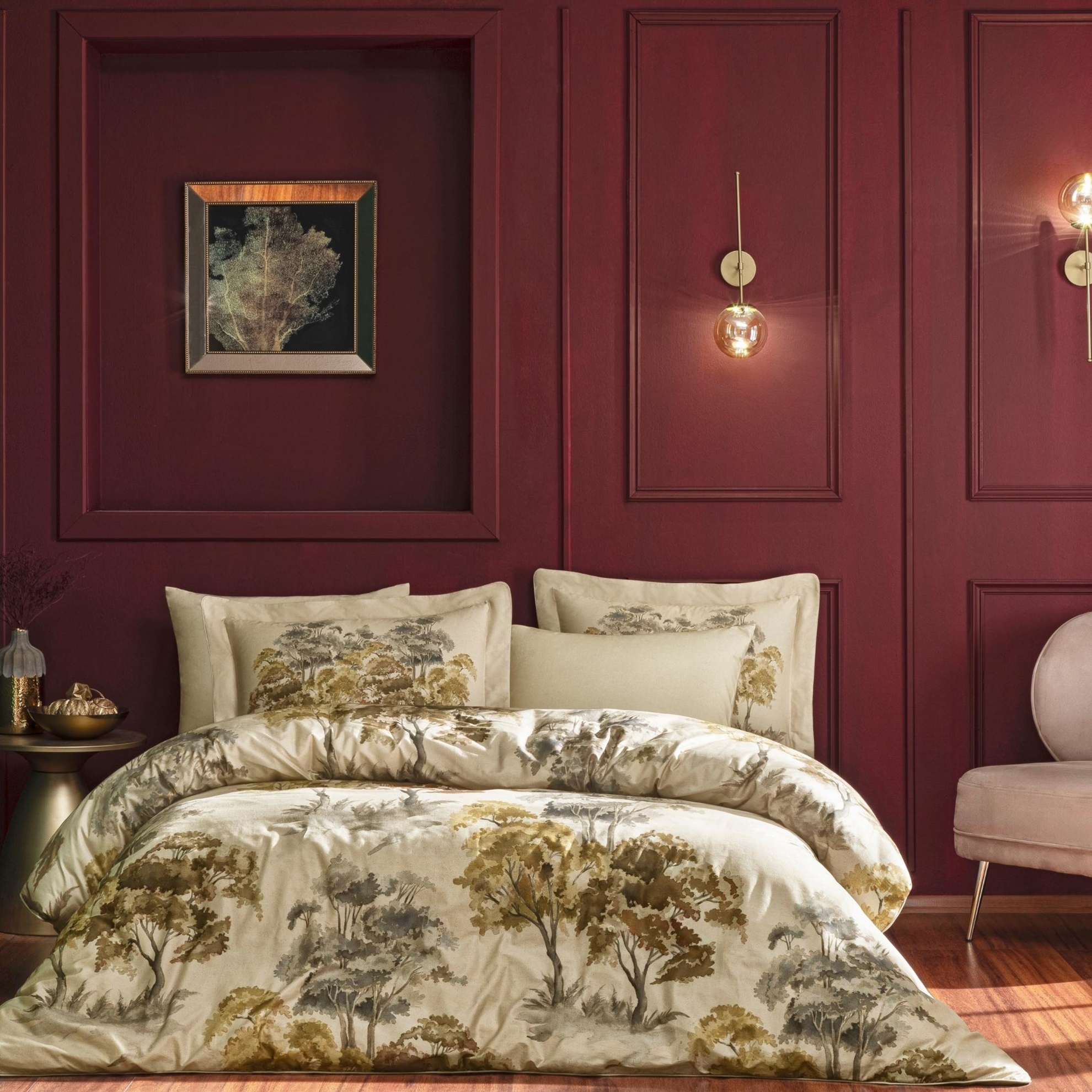 resm Valeron Feronia Saten Süper King Nevresim Takımı Bej