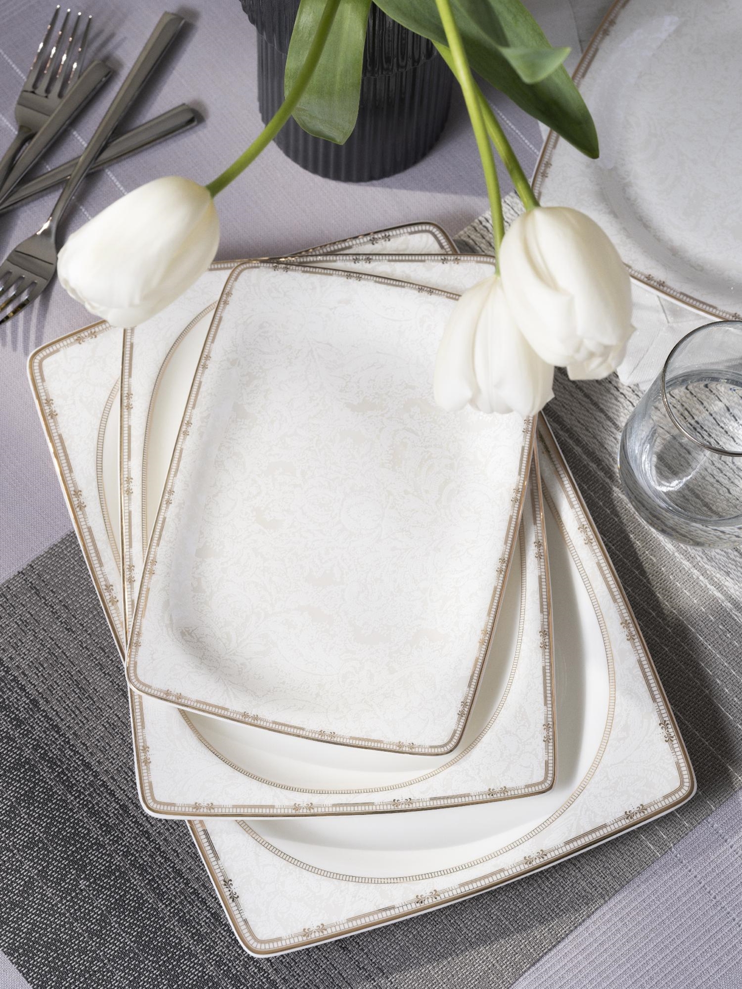 resm Pierre Cardin Noura 60 Parça Yemek Takımı