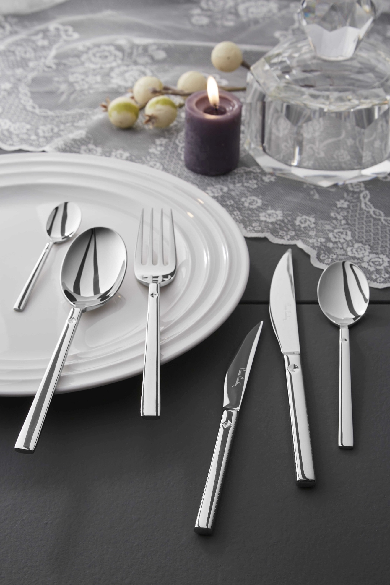 resm Pierre Cardin Diamond 84 Parça 12 Kişilik Çatal Bıçak Kaşık Seti