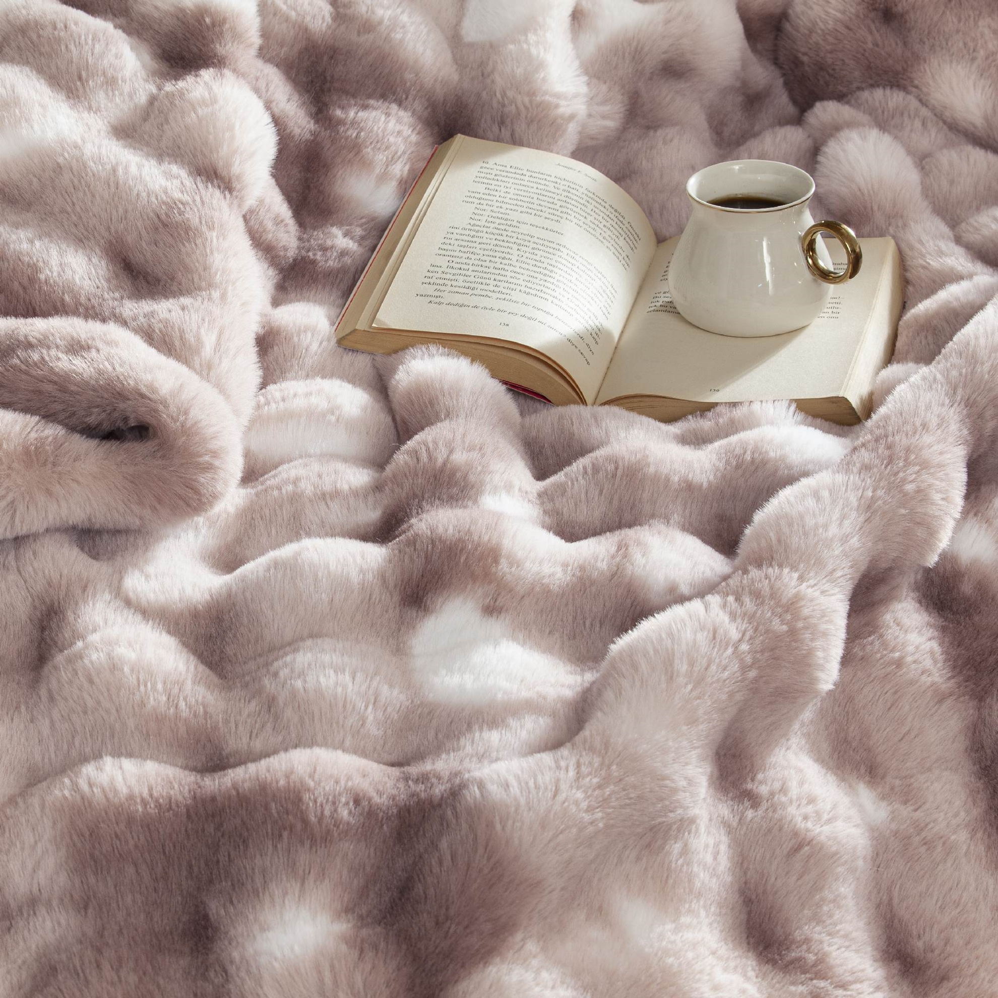 resm Linens Cozynest Throw / Tv Battaniyesi Gül Kurusu Tek Kişilik