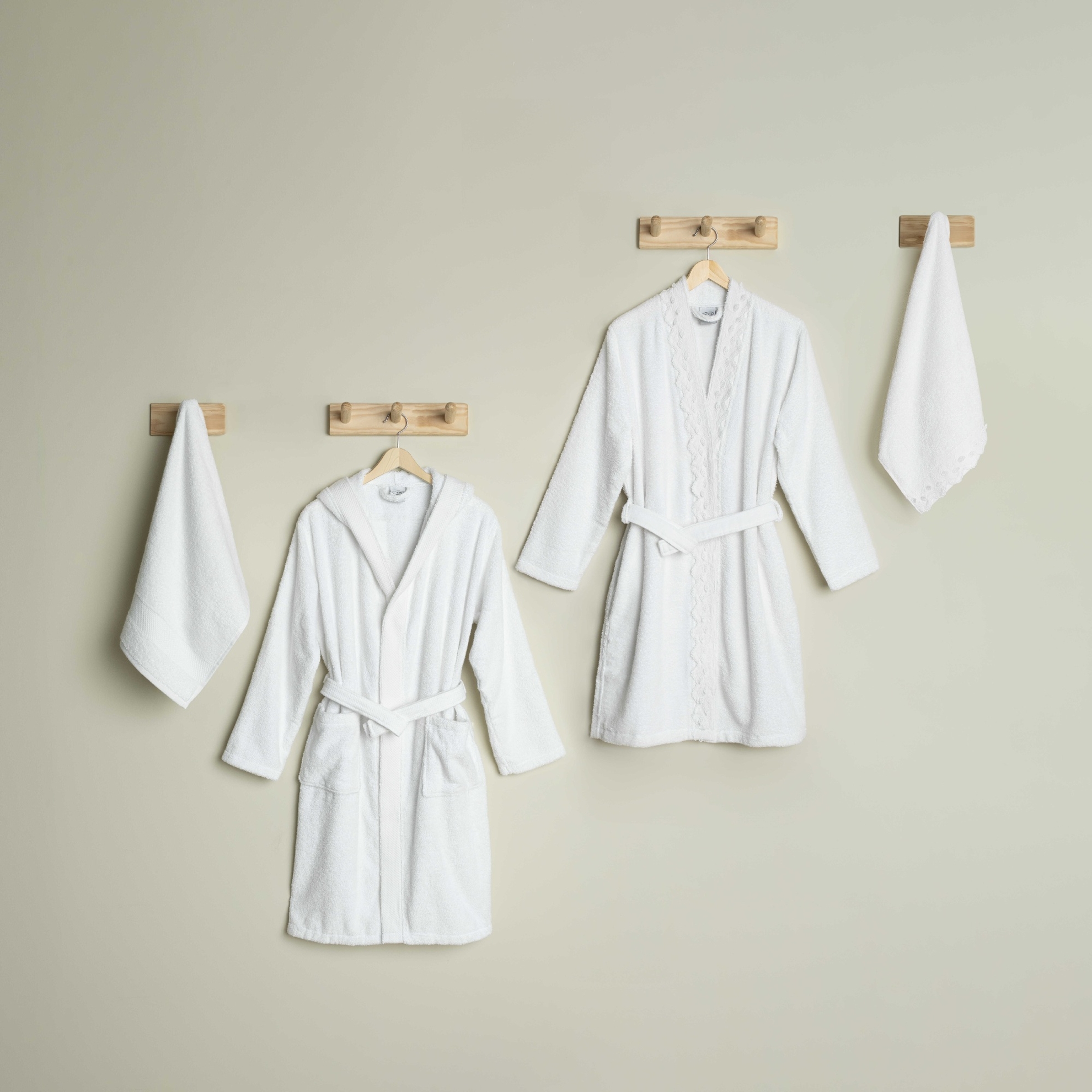 resm Linens Elvia Pamuk S/M -M/L 4'lü Bornoz Seti Beyaz