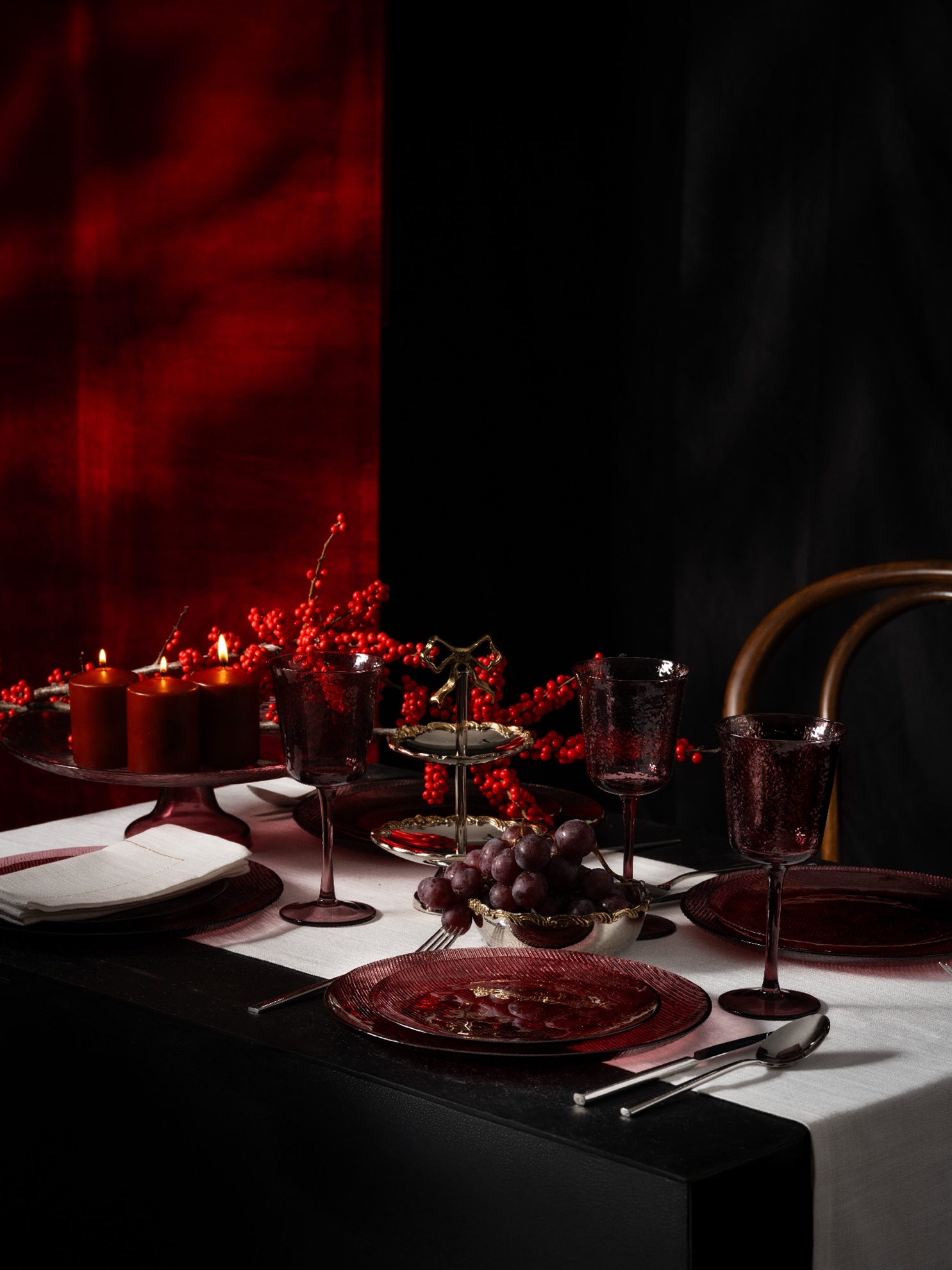 resm Linens Fine Servis Tabak 27 cm Mürdüm