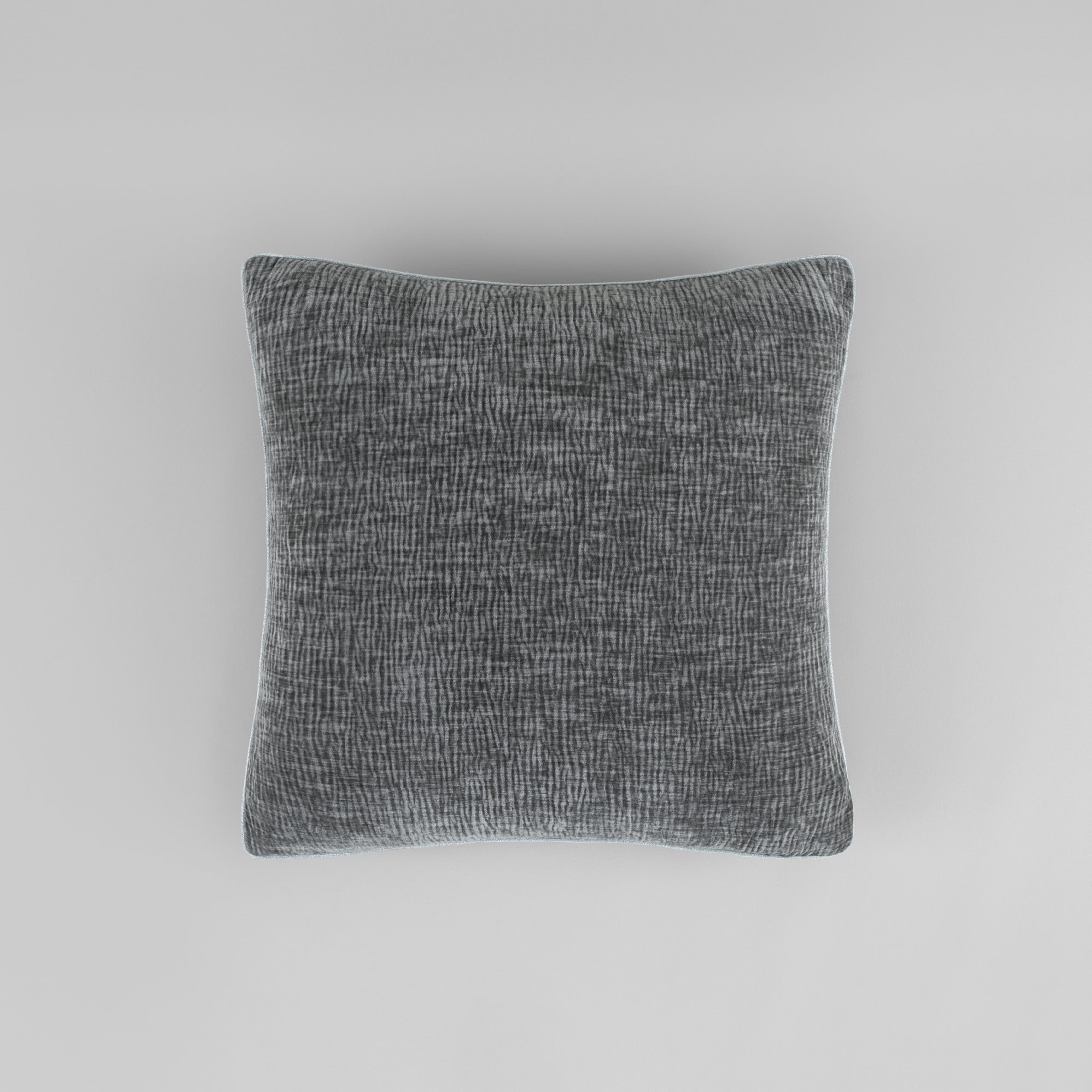 resm Linens Gracie 45x45 cm Kırlent Kılıfı Antrasit