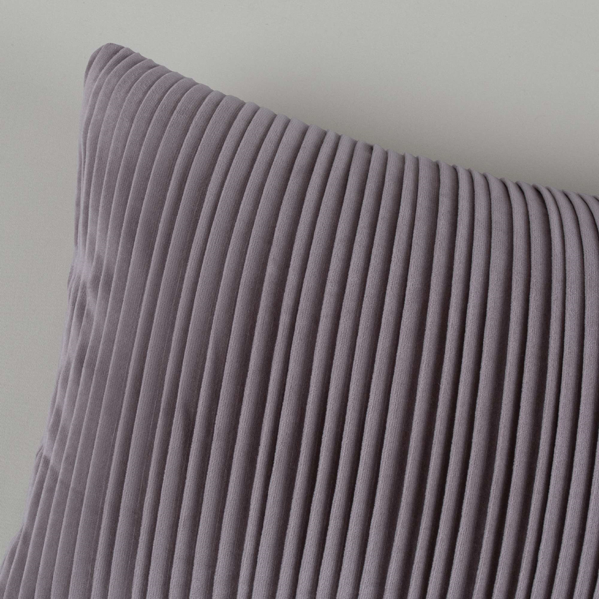 resm Linens Stella 30x50 cm Kırlent Kılıfı Leylak