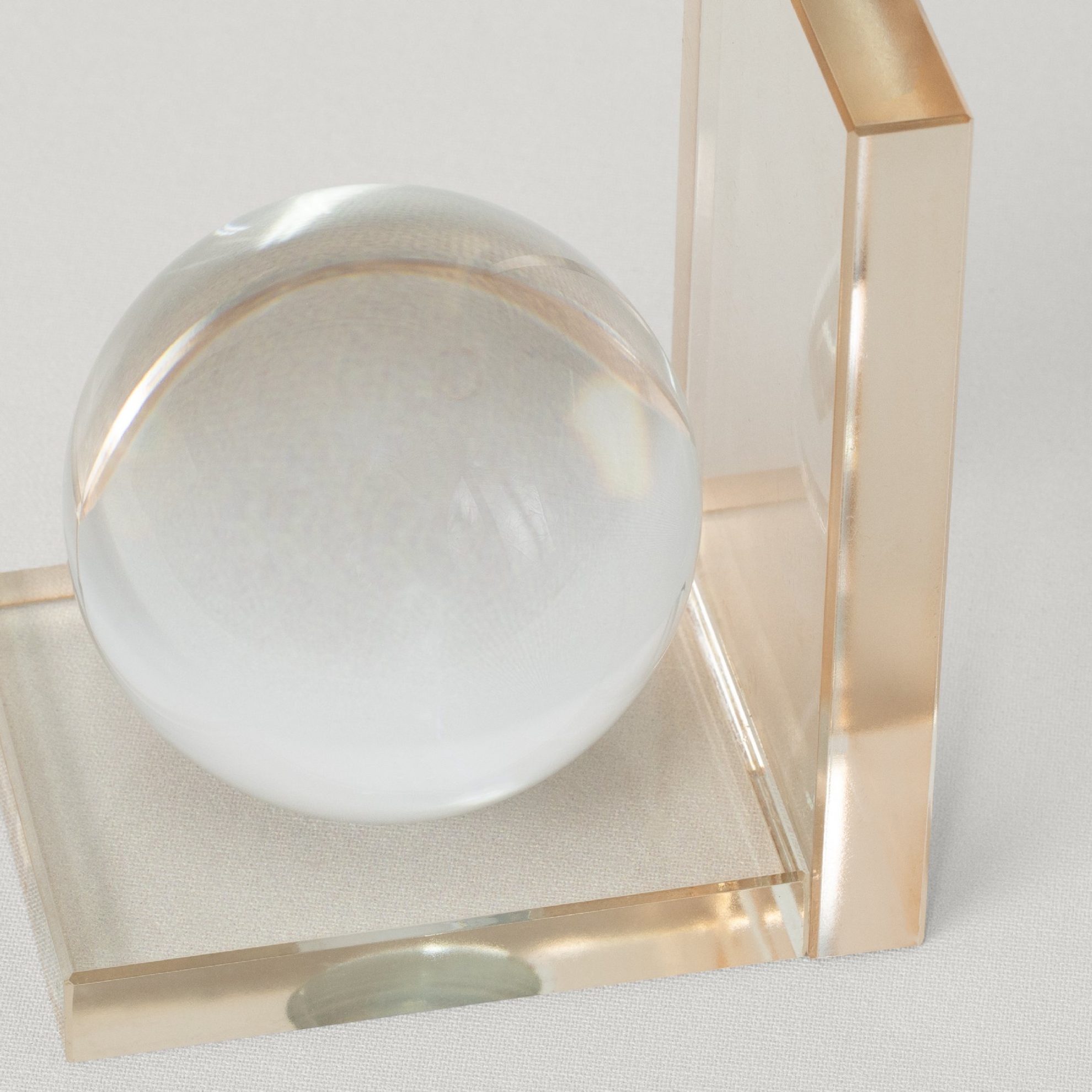 resm Linens Globe 11x8x13 cm Kitap Tutucu Amber