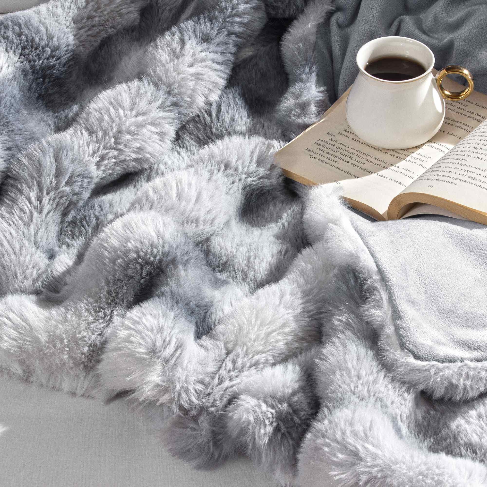 resm Linens Cozynest Throw / TV Battaniyesi Gri