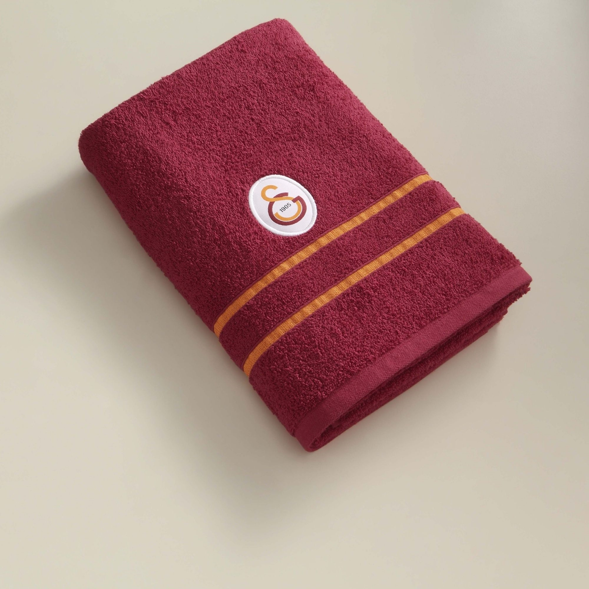 resm Taç Lisanslı Galatasaray Arma Pamuk 70x140 cm Banyo Havlusu Kırmızı