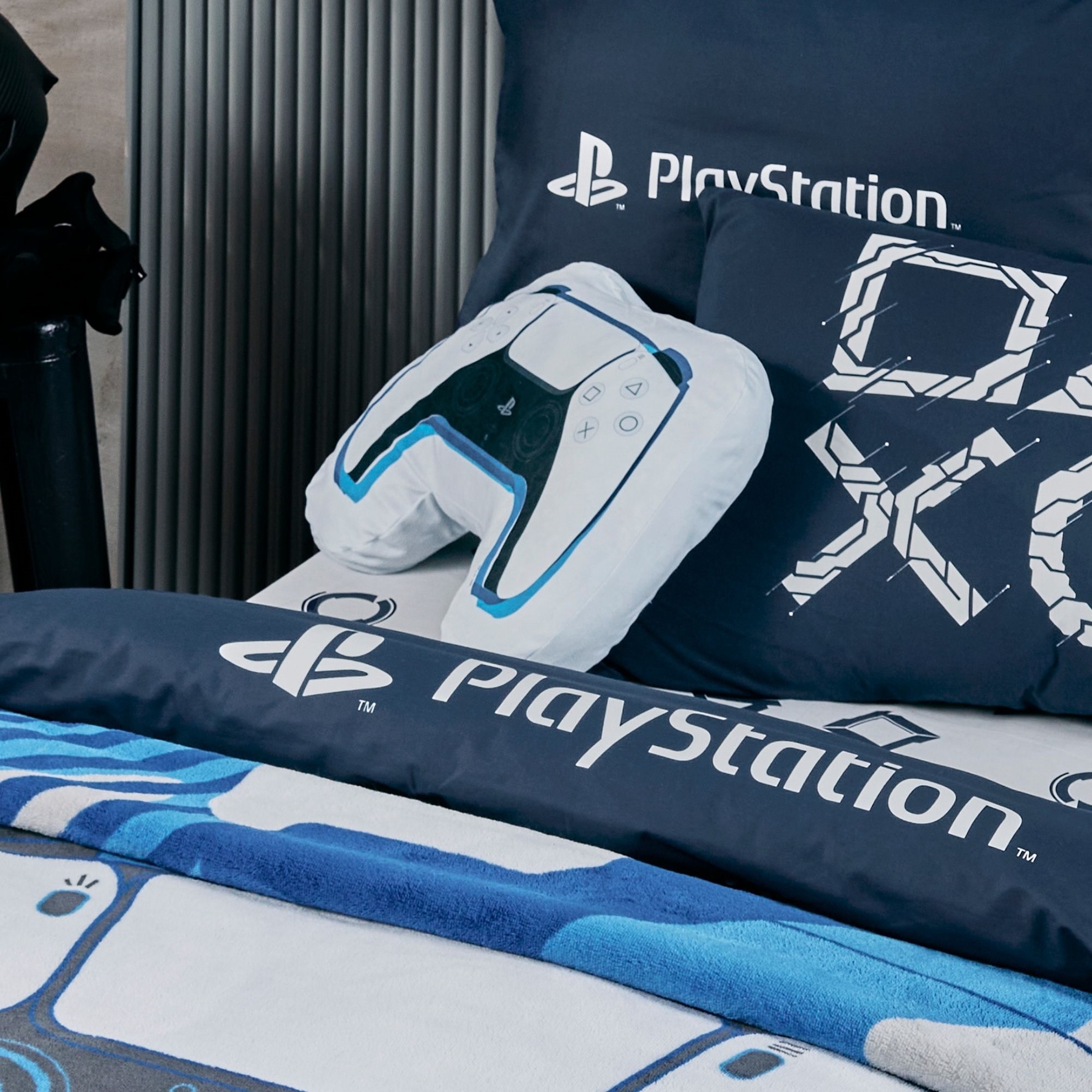 resm Lisanslı Playstation Polyester Şekilli Kırlent