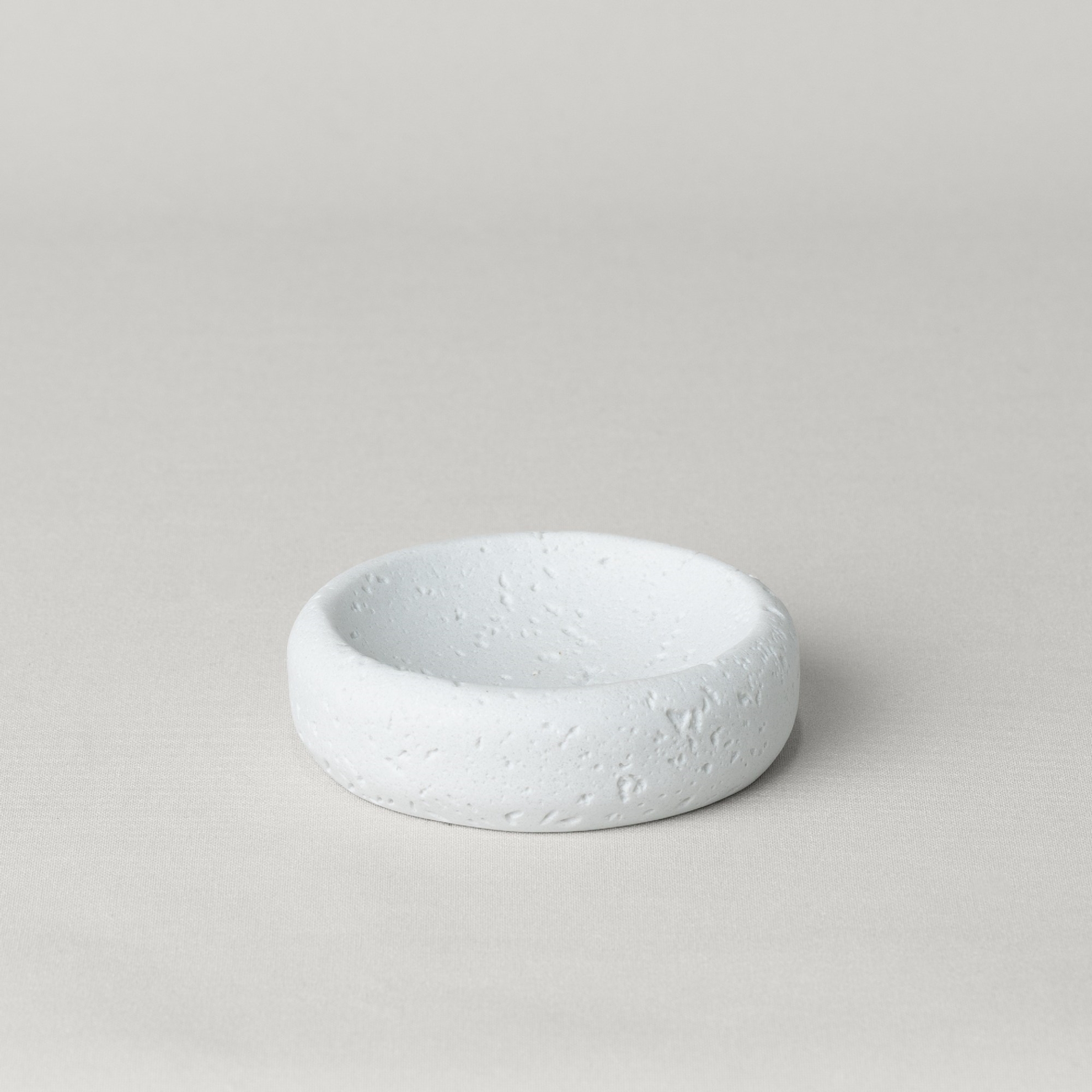 resm Linens Lumıa 11,4X3,1 cm Katı Sabunluk Beyaz