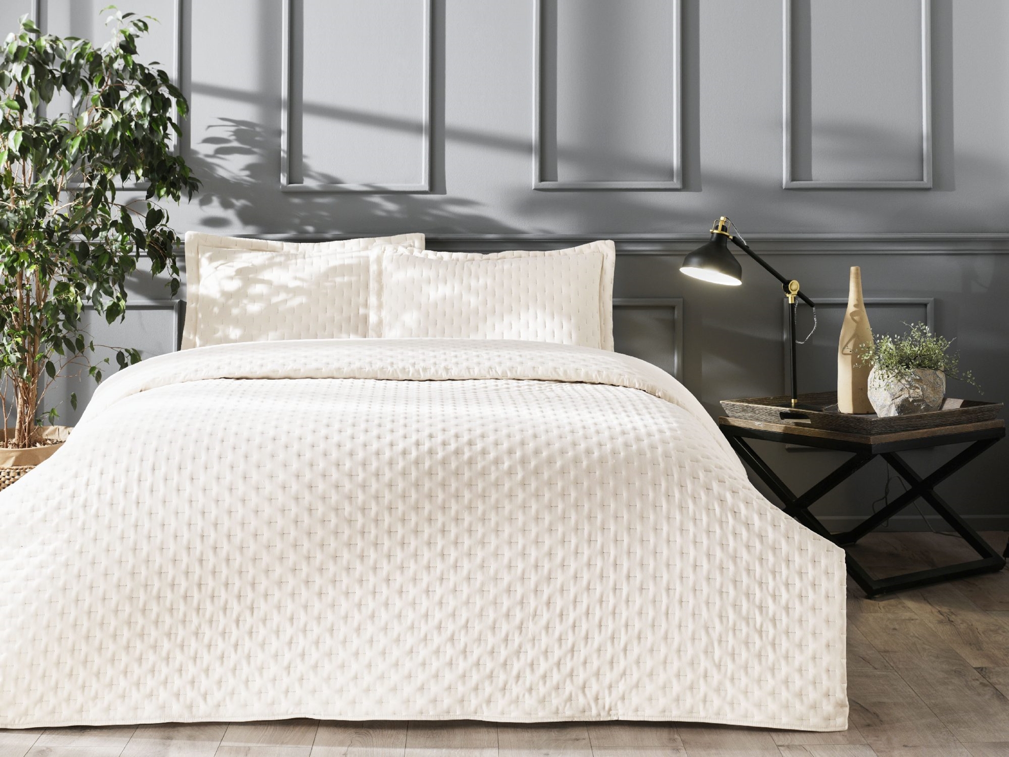 resm Linens Gardenia Çift Kişilik Yatak Örtüsü Seti Bej