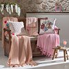 resm Taç Butik Alaçatı Mum Somon