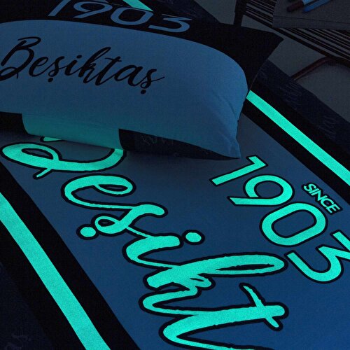 Resim Taç Lisanslı Beşiktaş 1903 Glow Tek Kişilik Pamuk Nevresim Takımı