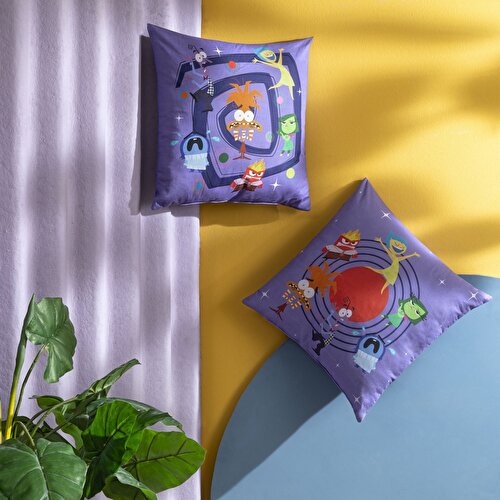 Resim Detayları Göster Lisanslı Disney Inside Out 2 40x40 Pamuk Kırlent
