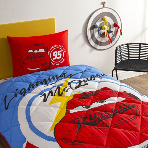 Resim Taç Lisanslı Disney Cars Mcqueen Tek Kişilik Pamuk Yorgan Seti