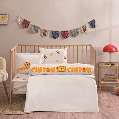 Resim Taç Lisanslı Galatasaray Strip Baby Pamuk Nevresim Takımı